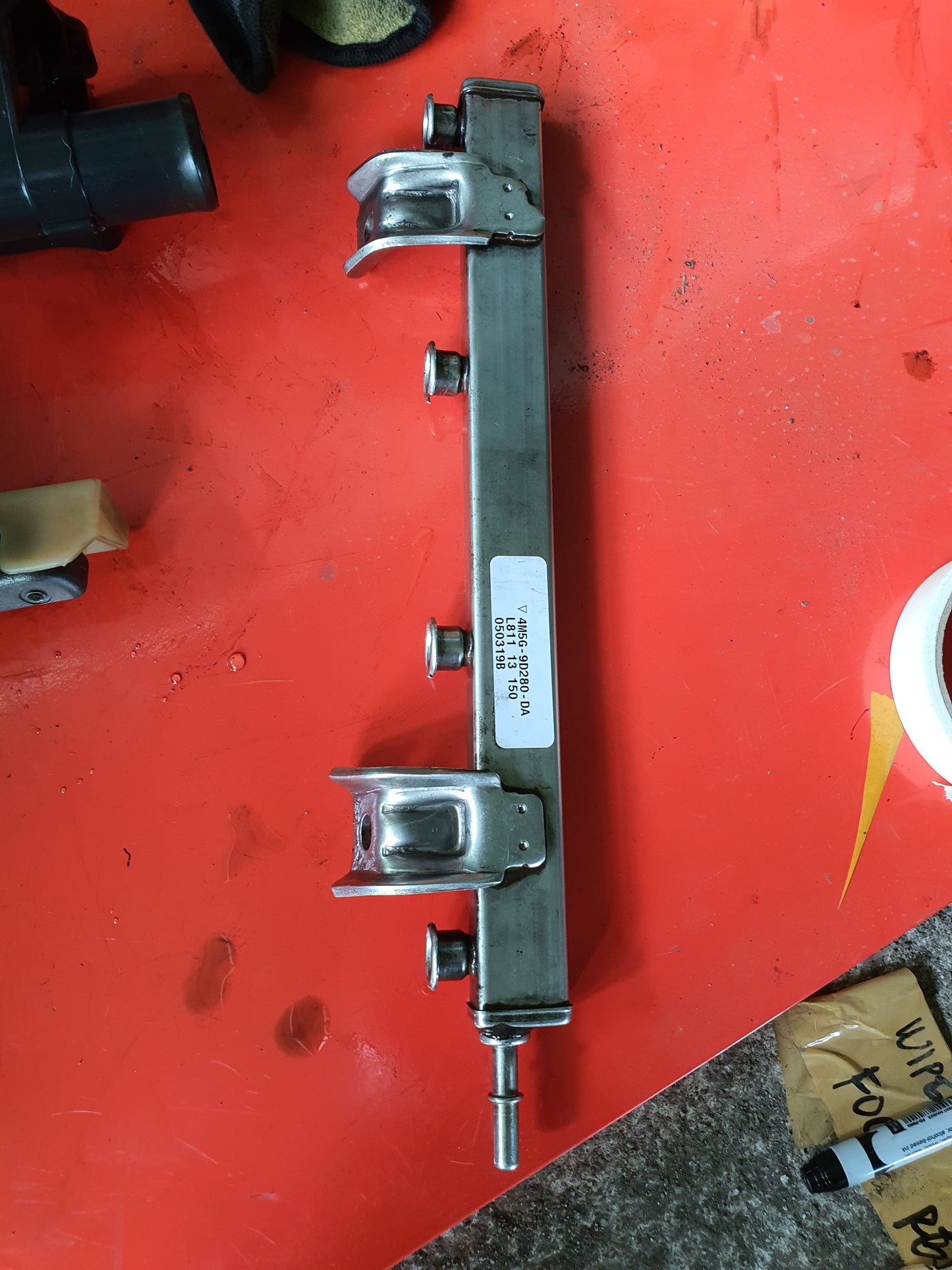 Ford Focus | 1.8 | Fuel Rail