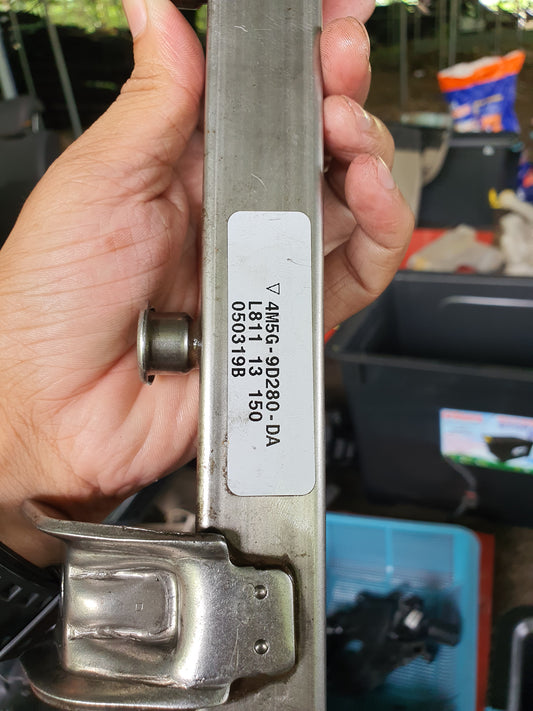 Ford Focus | 1.8 | Fuel Rail