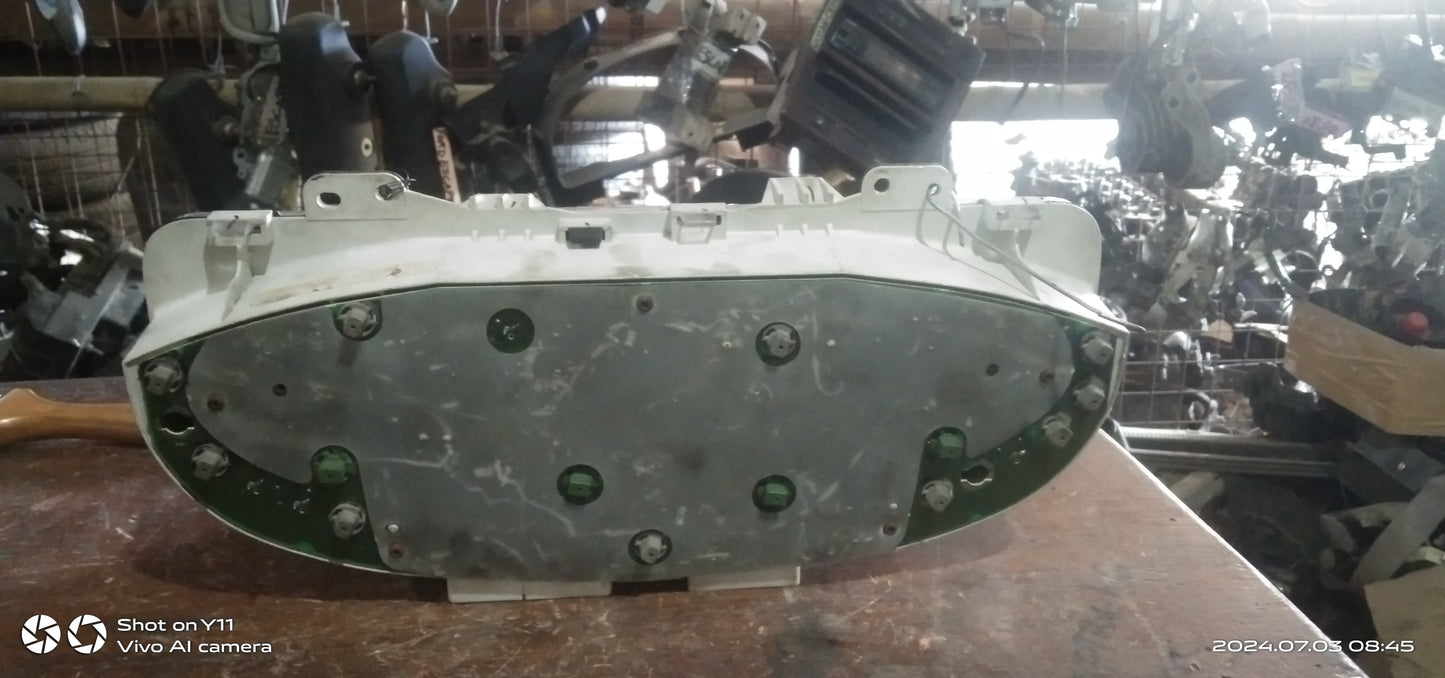 Ford Escape Panel Gauge