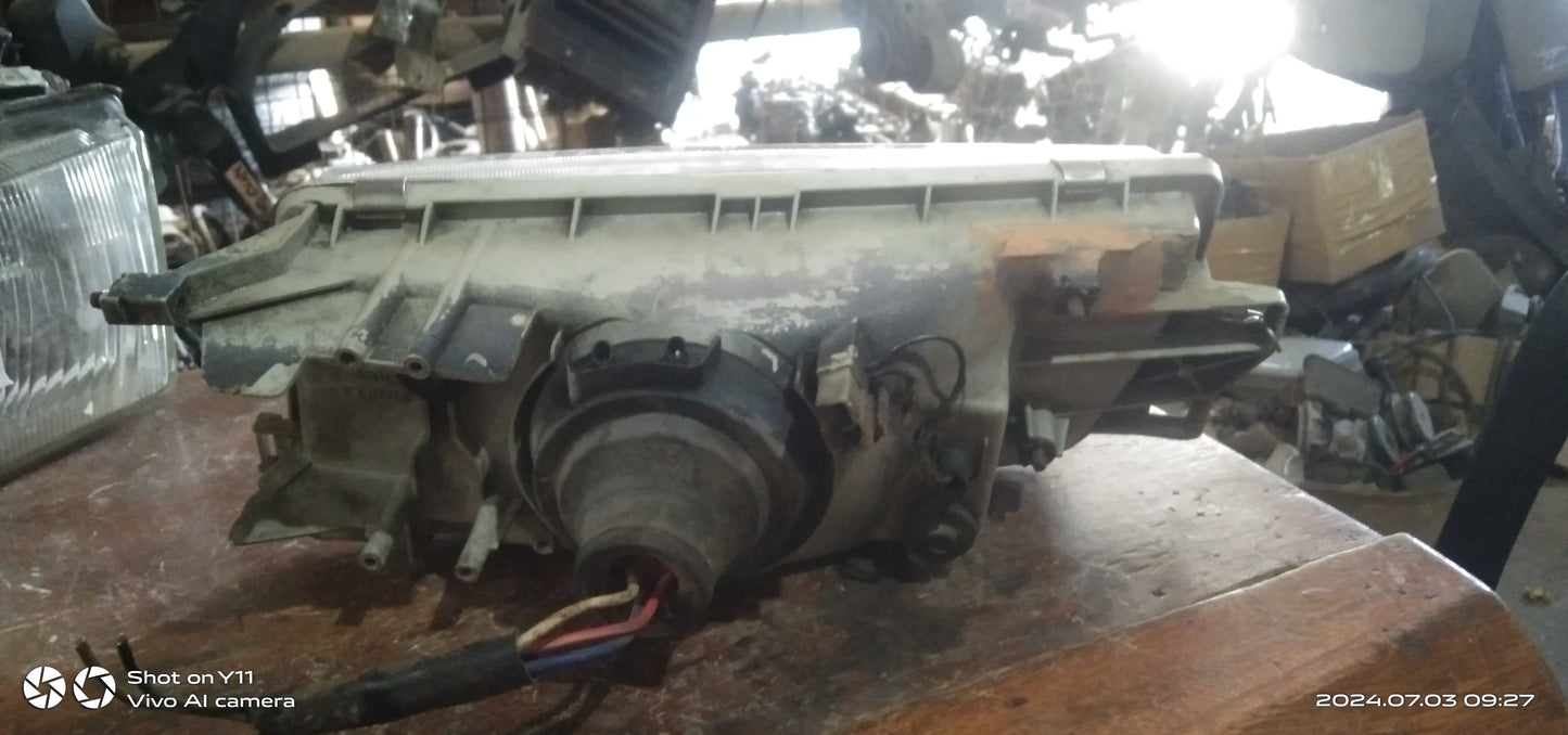 Lancer Itlog Head Light Driver Side