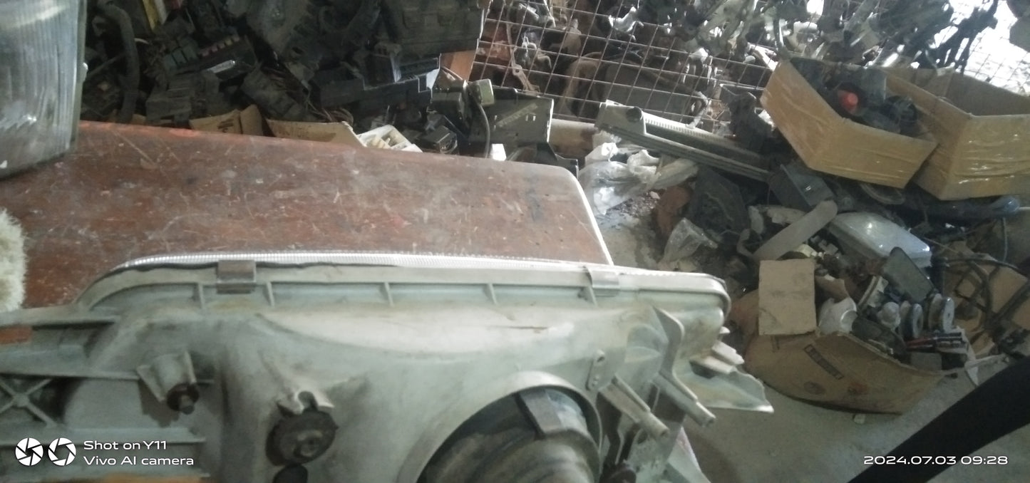 Lancer Itlog Head Light Driver Side