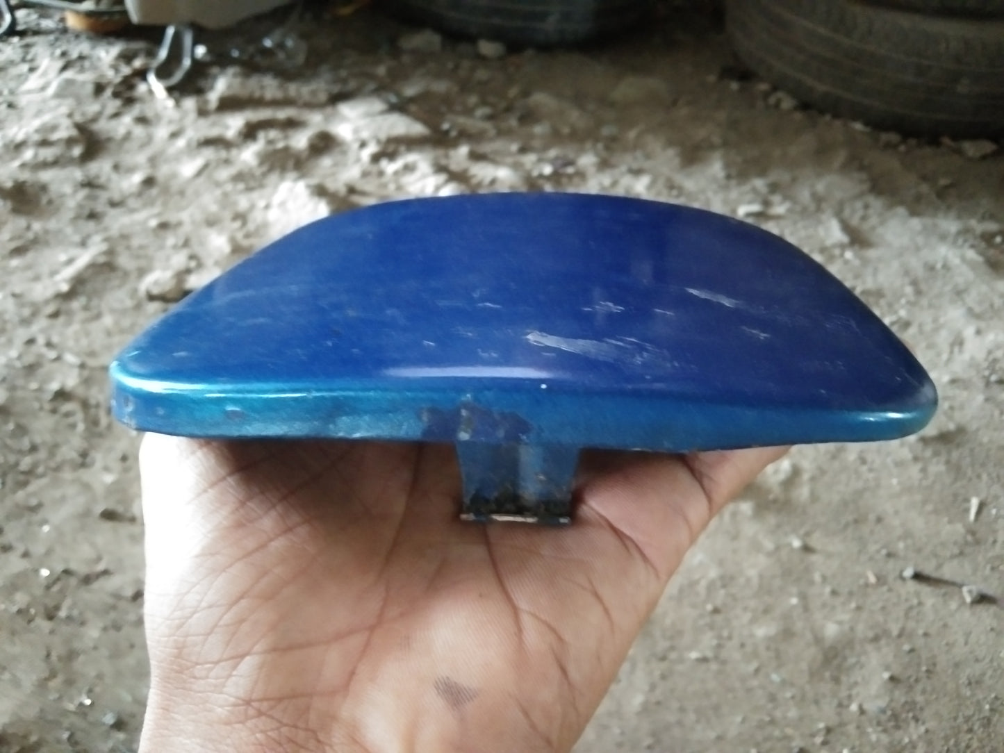 Escape Gas Tank Cover