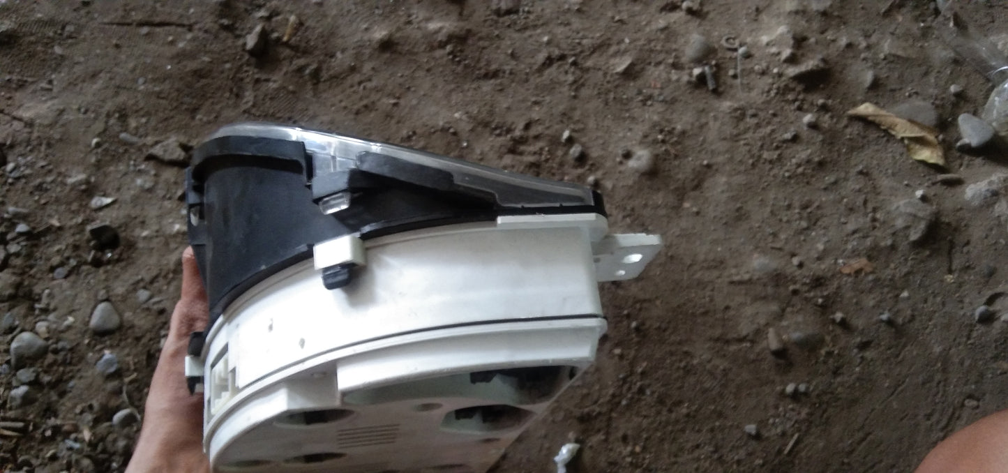 Ford Escape Panel Gauge