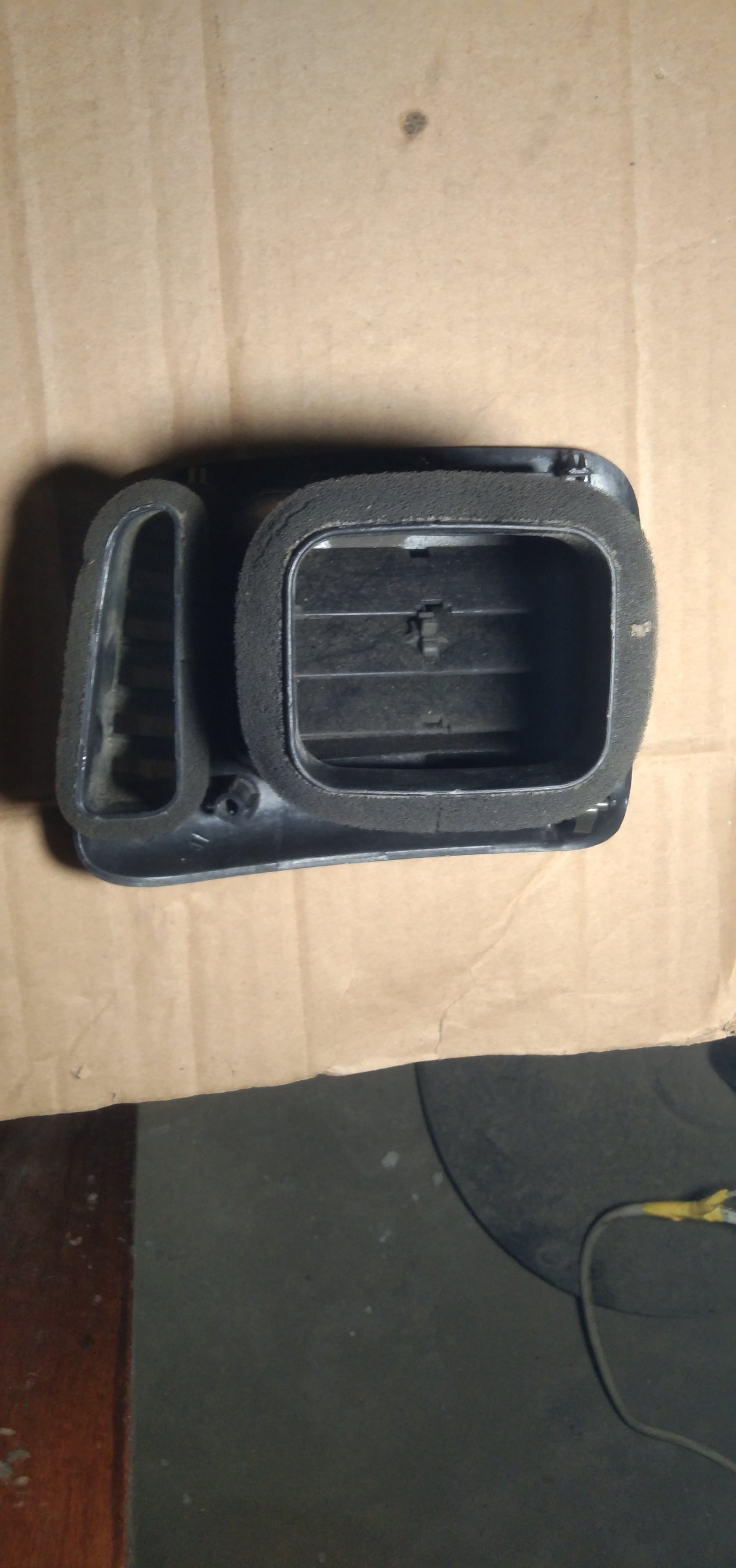 Ford Escape Air-Con Louver