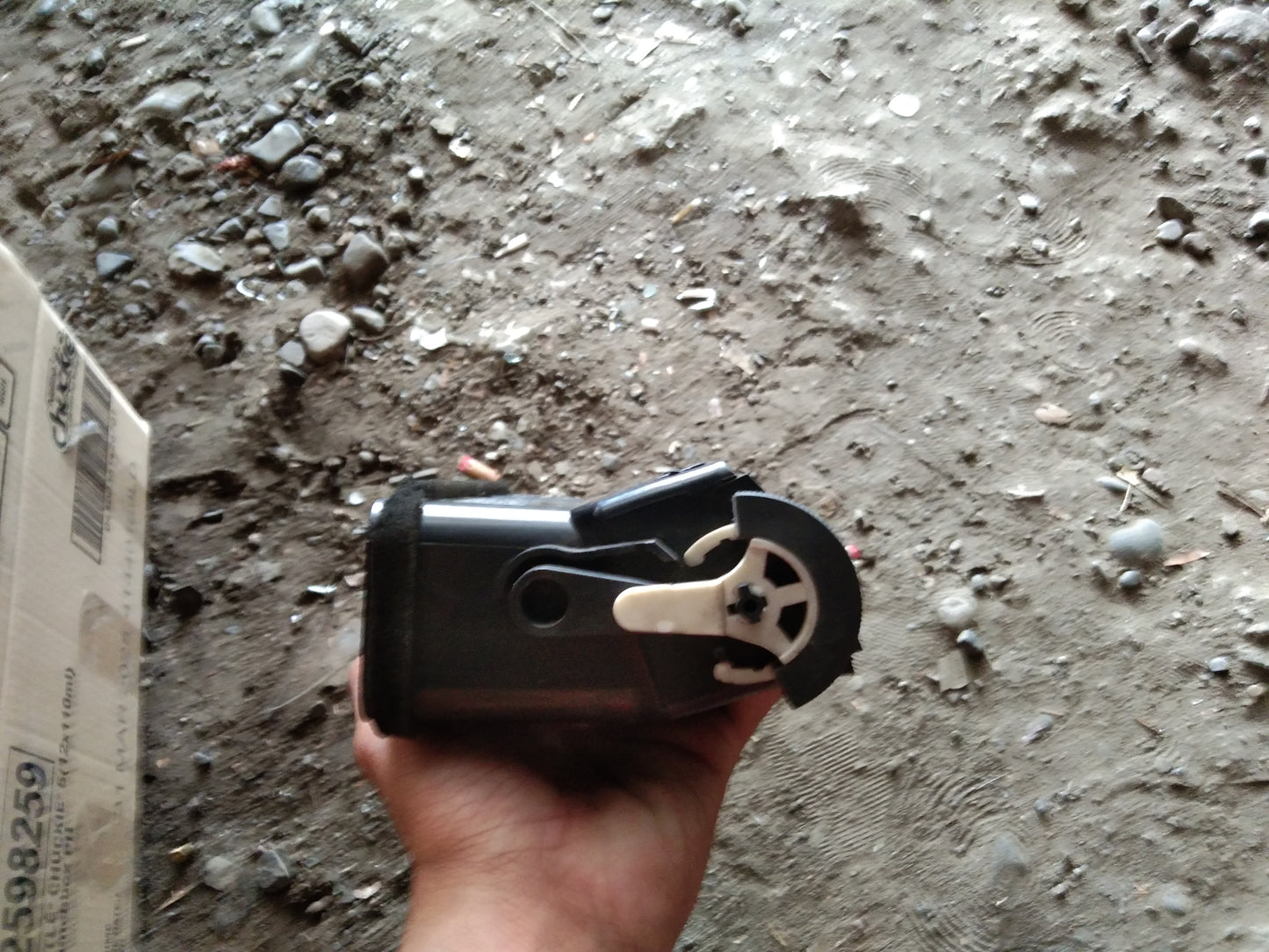 Optra 1.8 Rear Center AC Vent