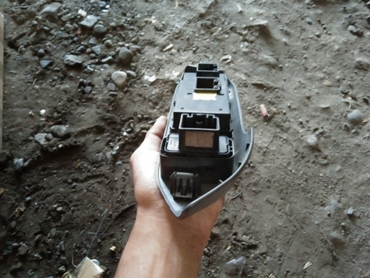 Explorer Main Switch Driver Side