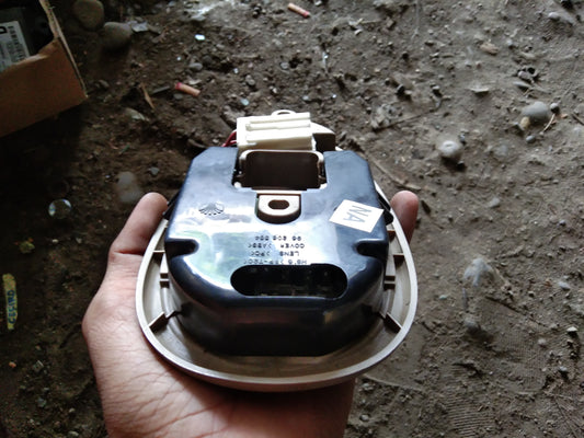 Nissan Cefiro Dome Light