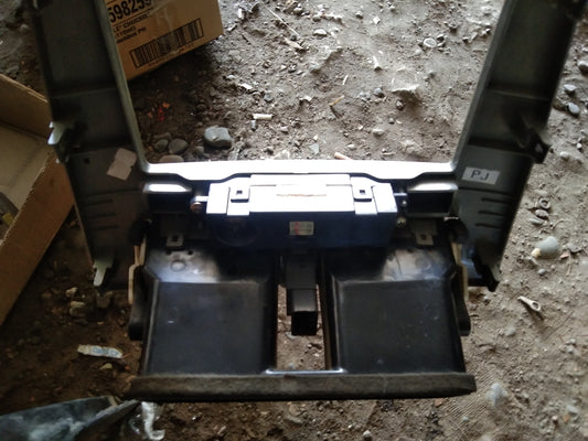 Optra Center Frame Rear AC Vent