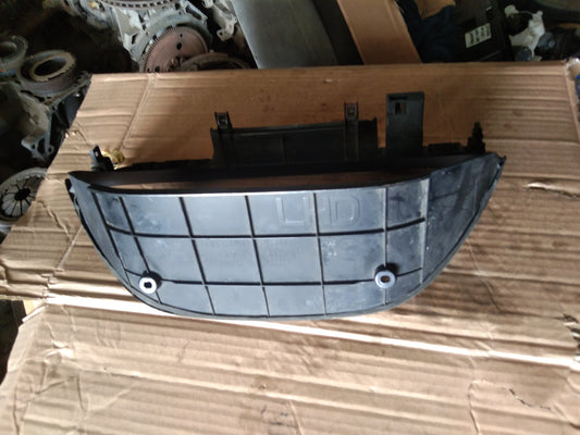 Nissan Cefiro Center Panel Frame