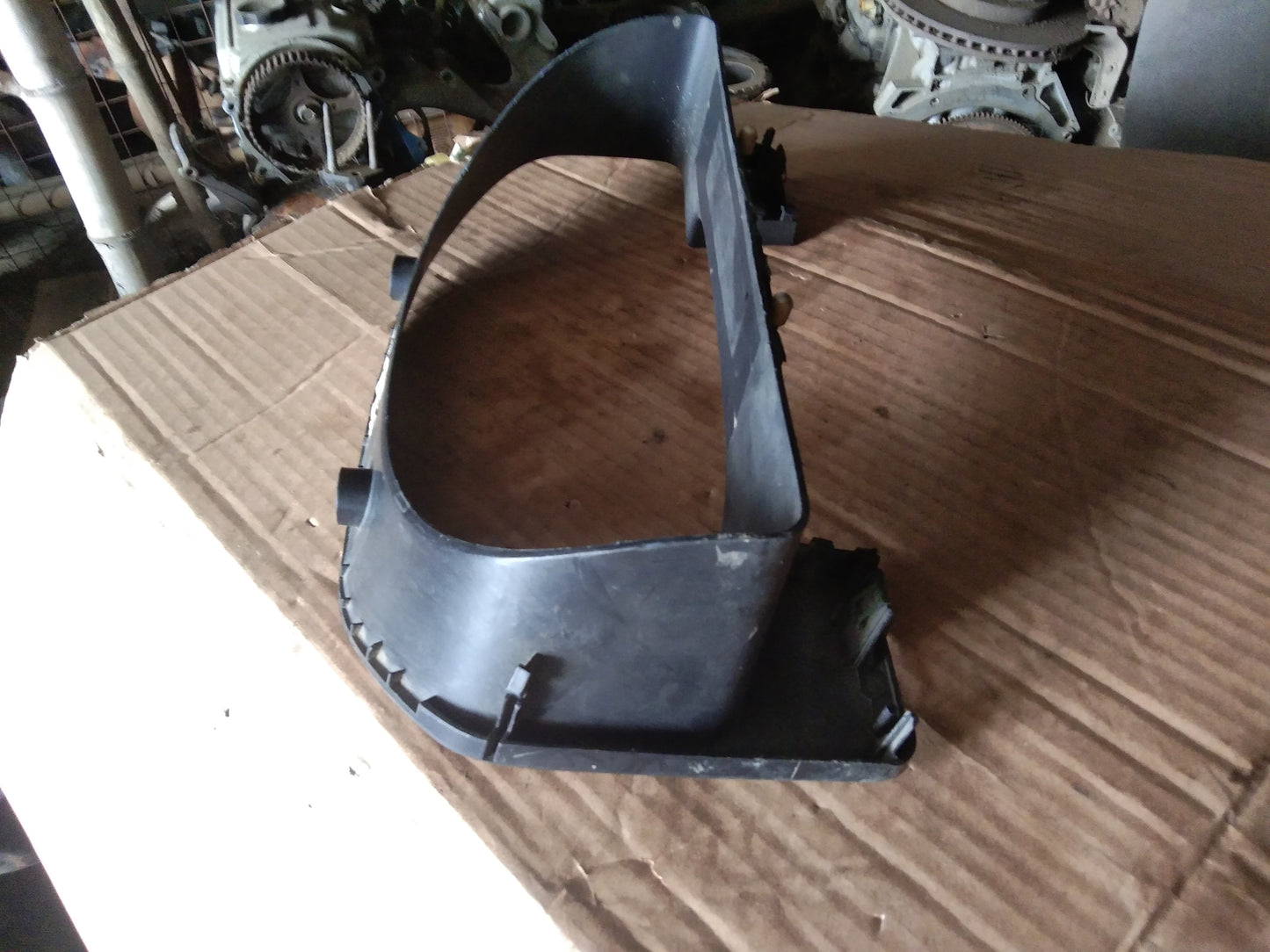 Ford Escape Center Panel Frame