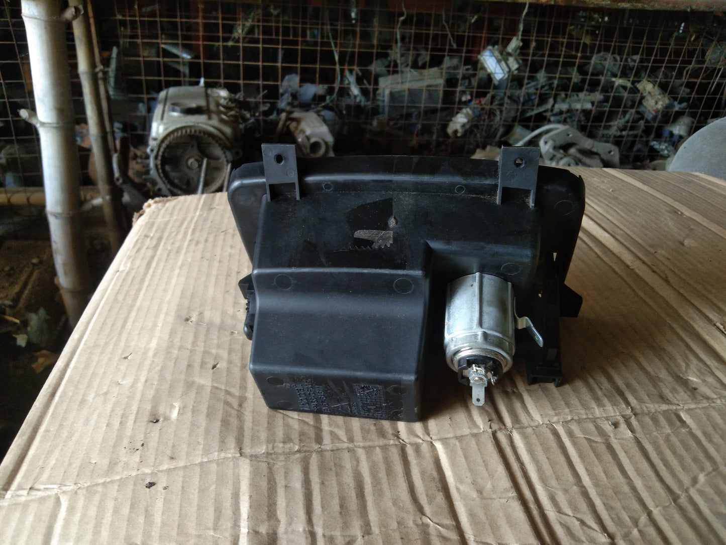Ford Escape 2.3 Center Console Ashtray