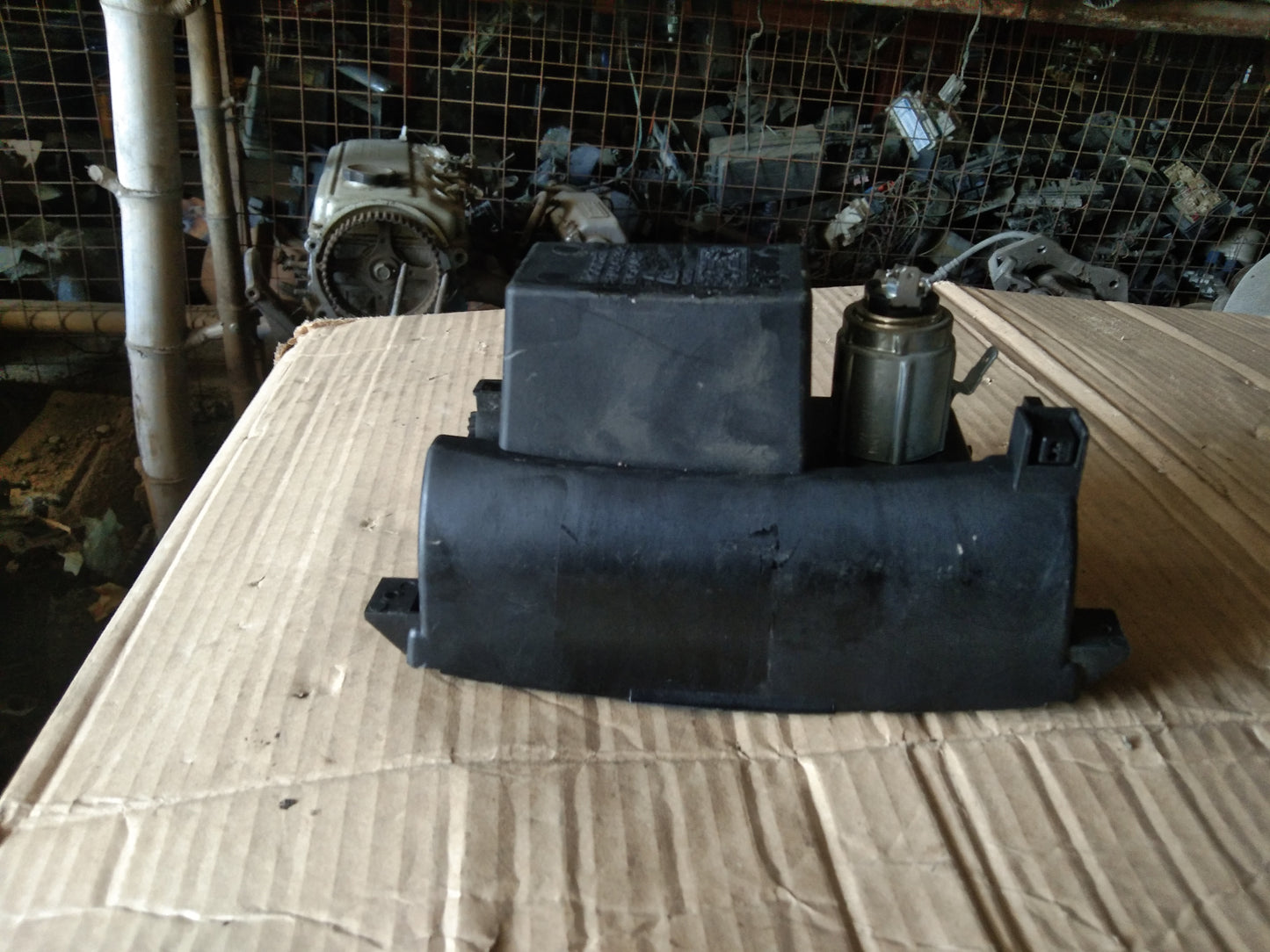 Ford Escape 2.3 Center Console Ashtray