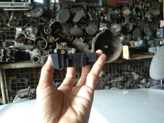 Nissan Cefiro Hazzard Switch