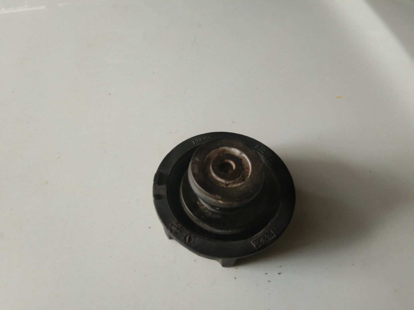 Ford Focus Collant Cap Cover