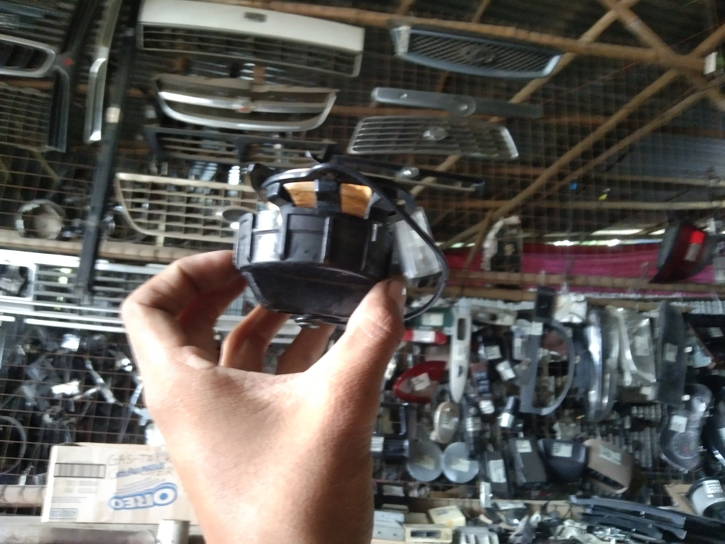 Escape Gas Tank Cap Cover