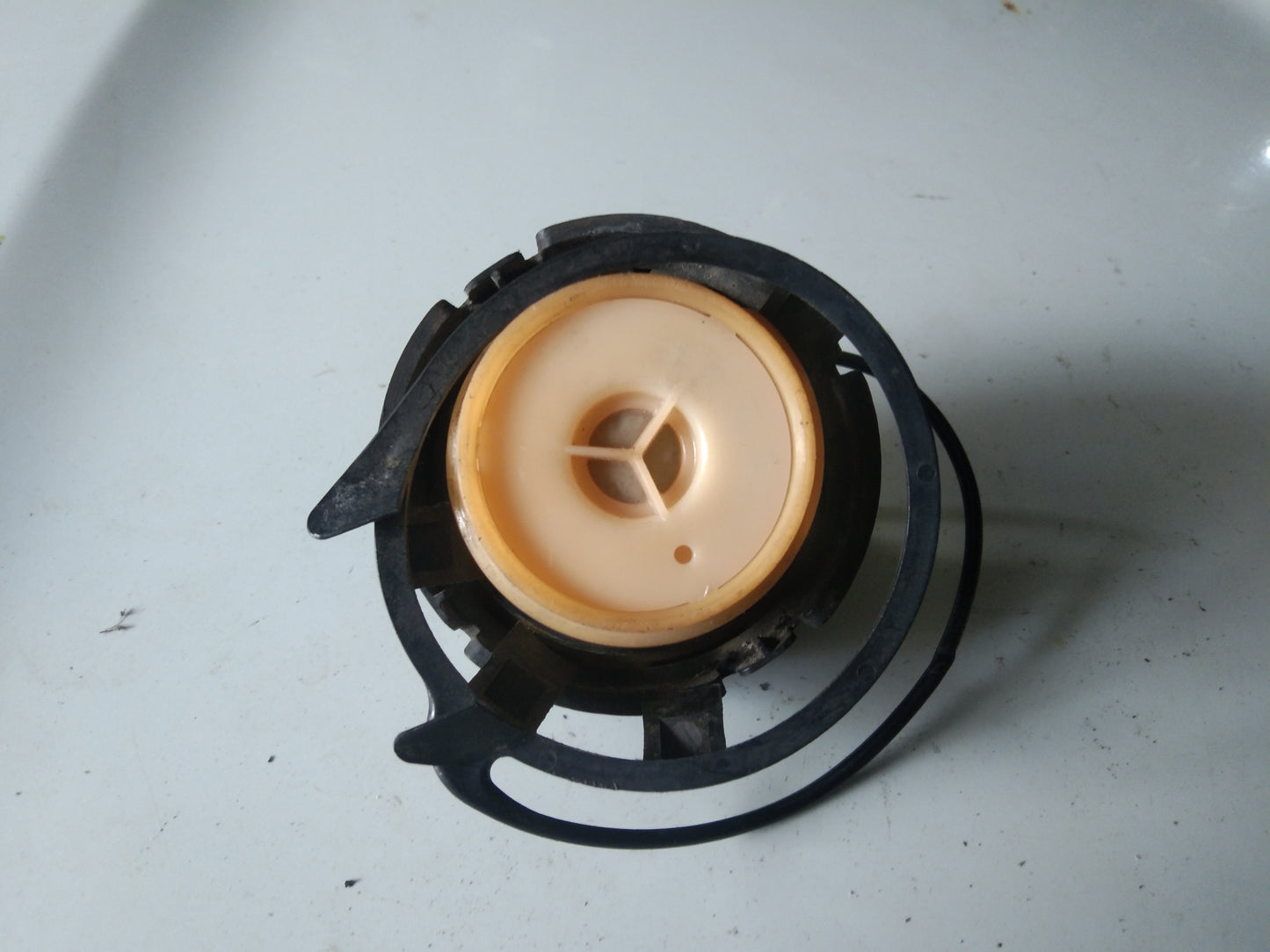 Escape Gas Tank Cap Cover