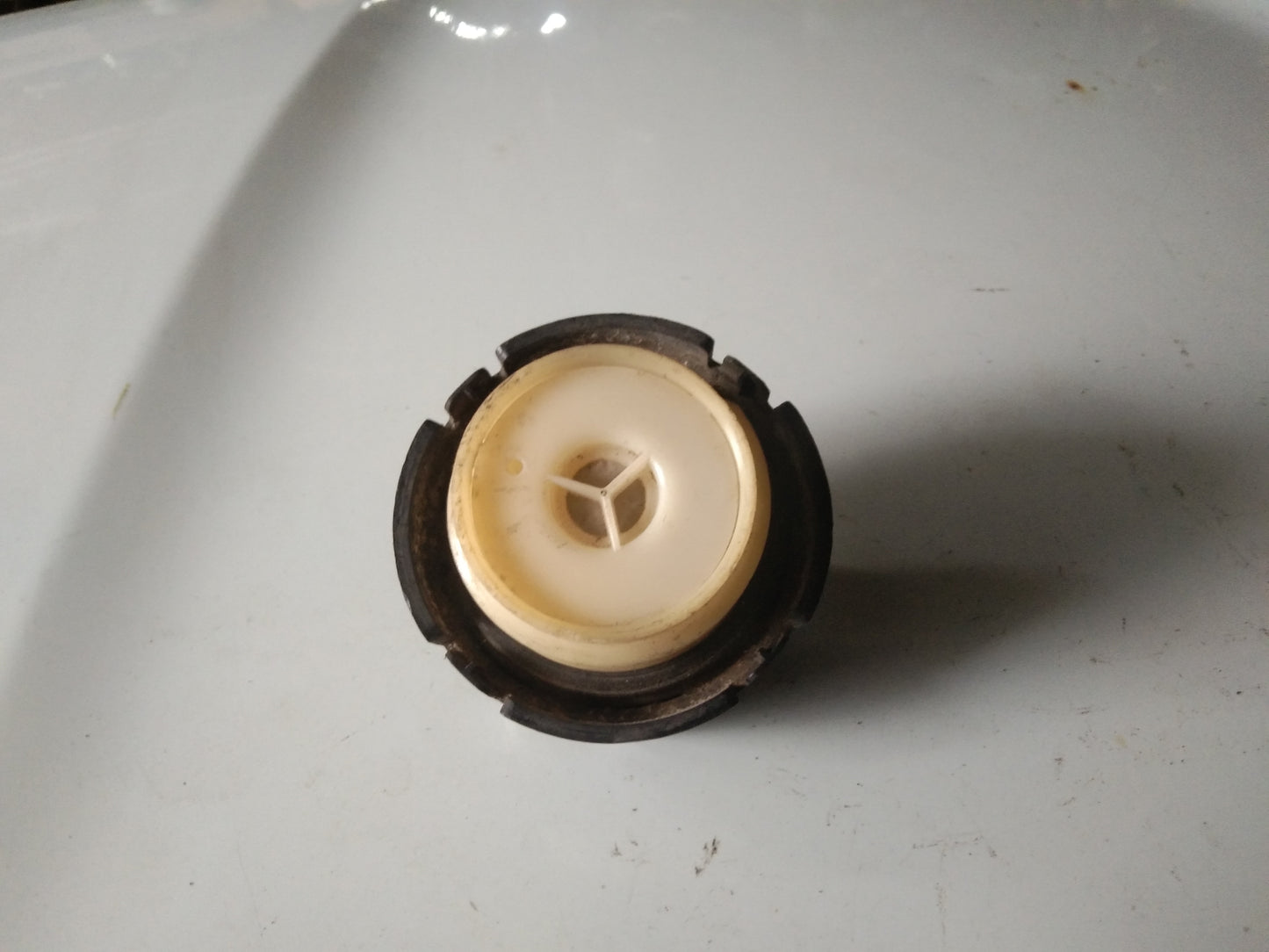 Honda Odyssey Gas Tank Cap Cover