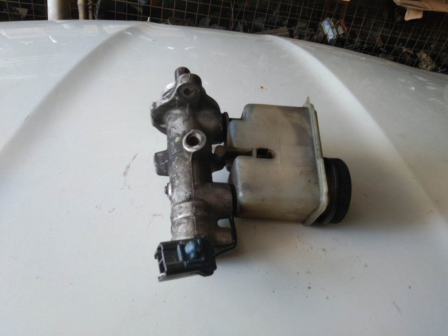 Mazda 3.2.3 Brake Master