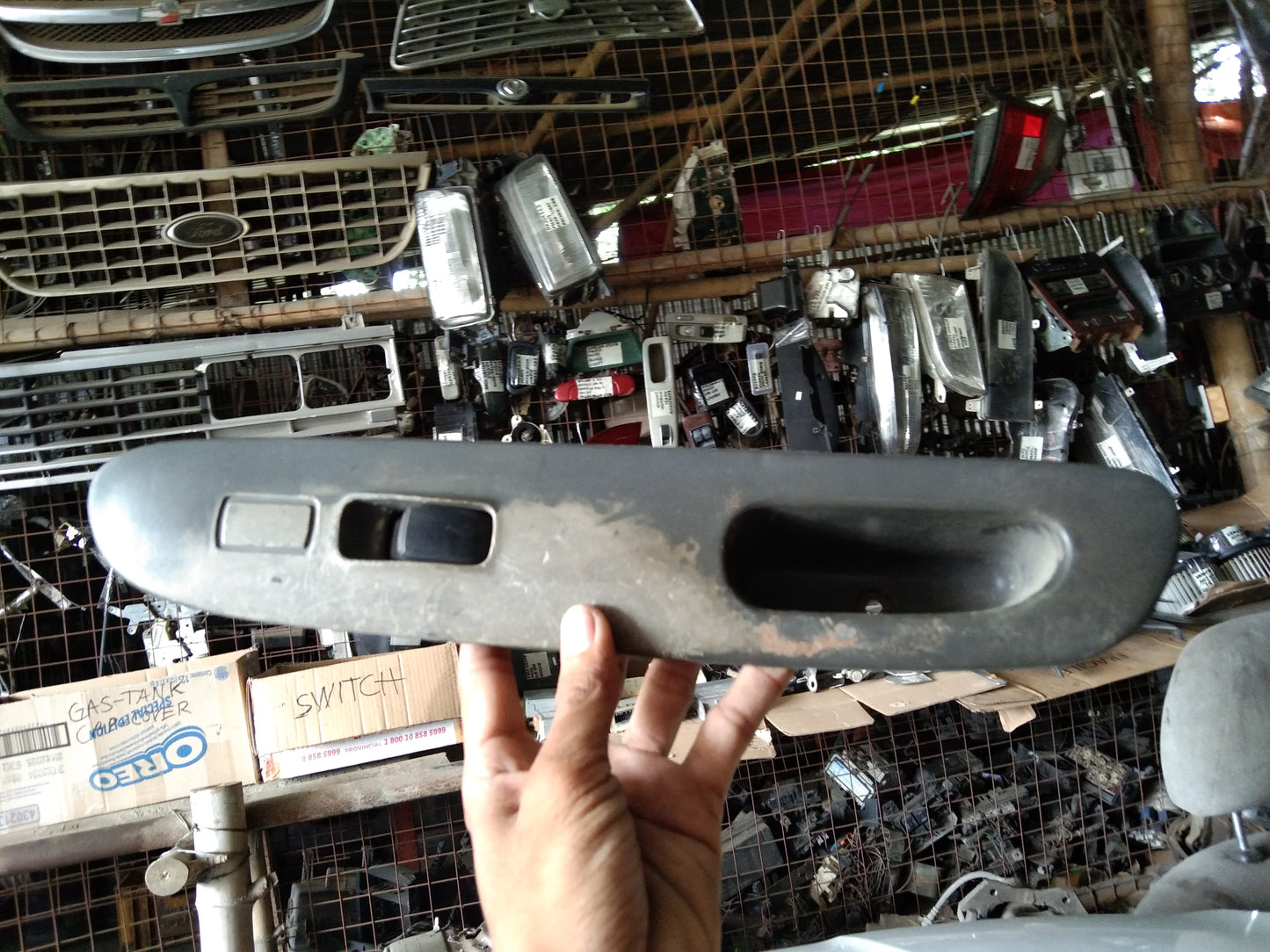 Lancer Pitsa Window Switch Rear Driver Side