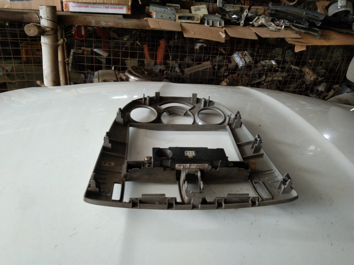 Optra 1.8 Center Frame