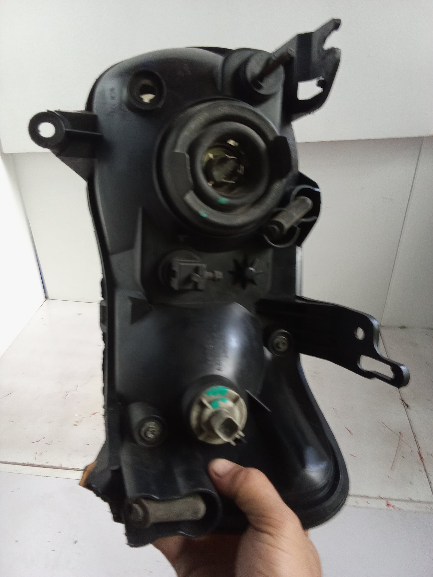 PS| Headlight | Ford Escape 2.0