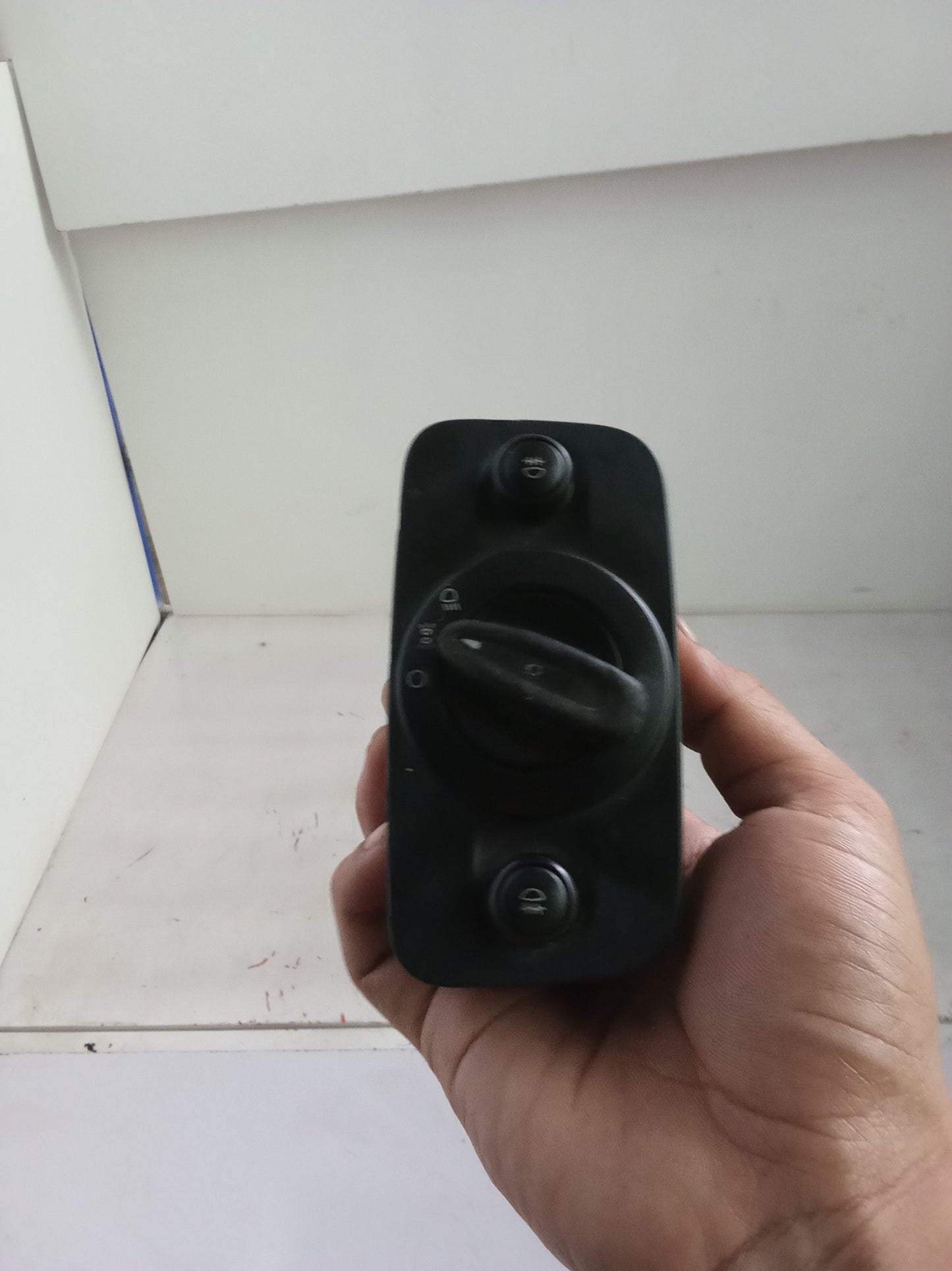 Headlight Switch | Ford Fiesta 1.5