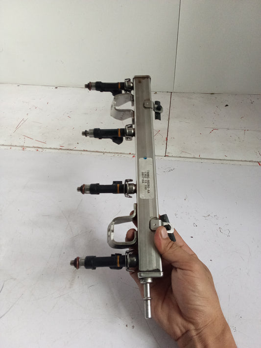 Fuel Rail | Injector | Ford Escape 2.3