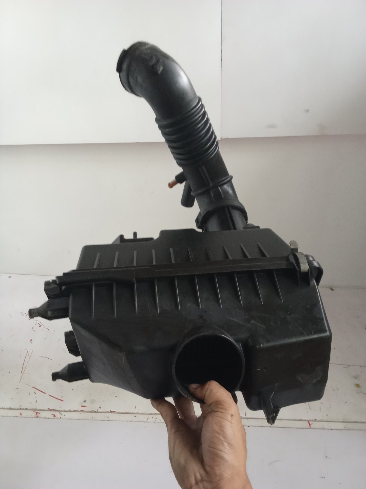 Air Box | Hose | Ford Escape 2.3