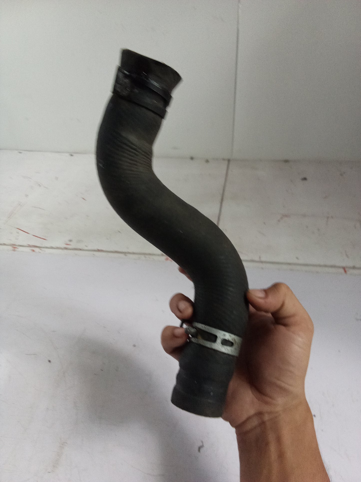 Lower Radiator Hose | Ford Escape 2.3