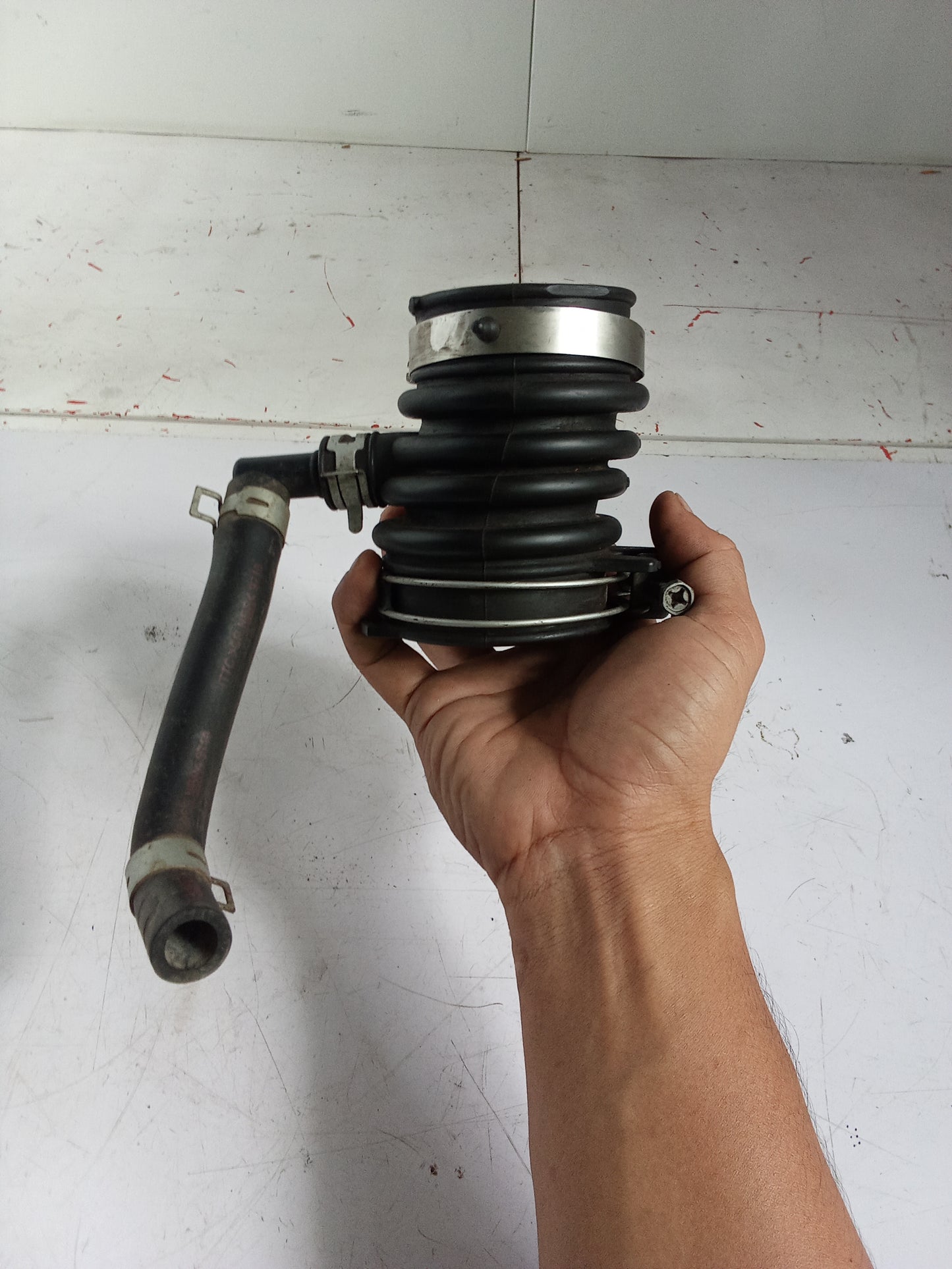 Air Box Hose | Nissan Almera