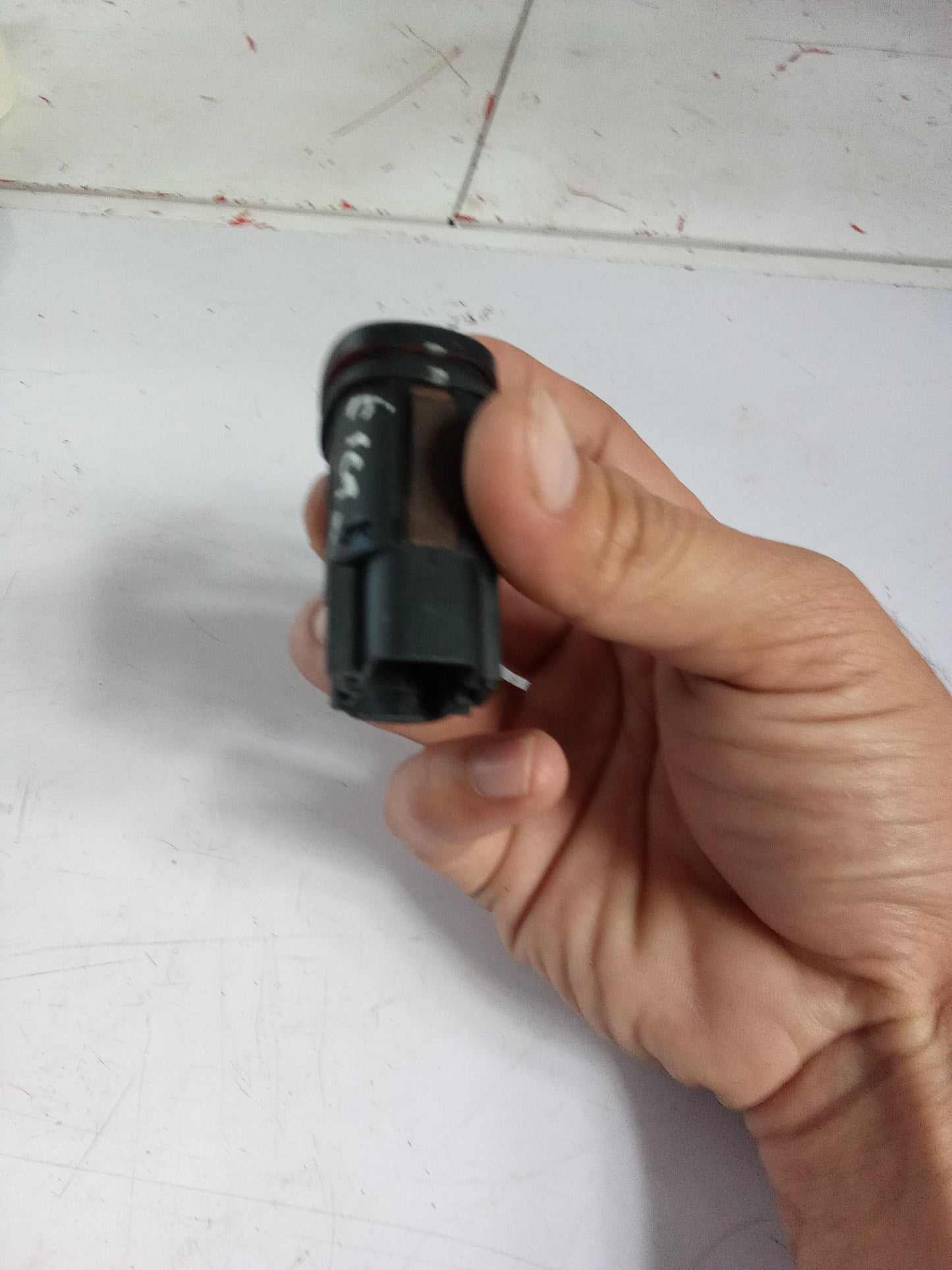 Hazzard Switch | Ford Escape 2.0