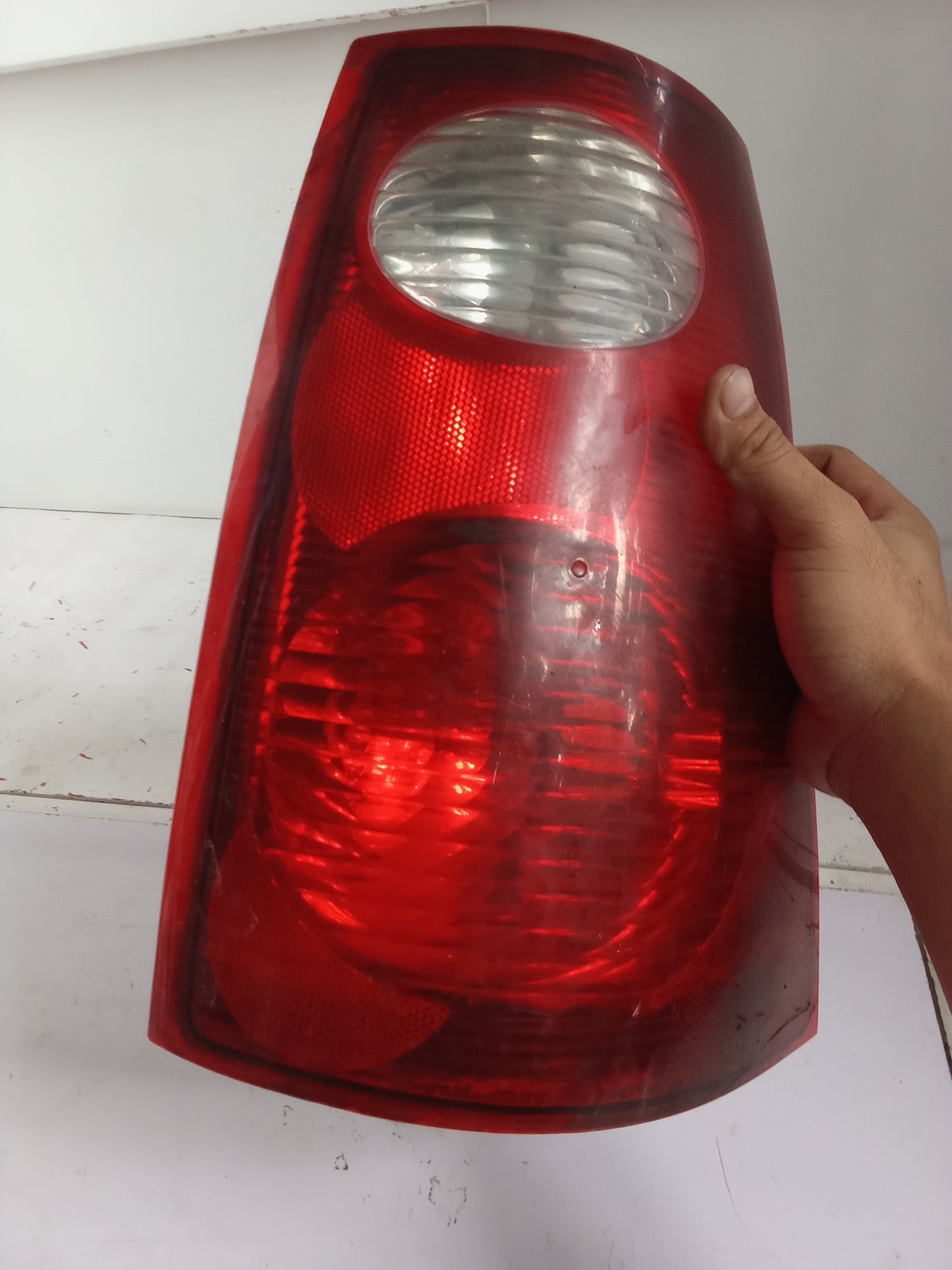 PS | Tailight | Ford Sport Trac