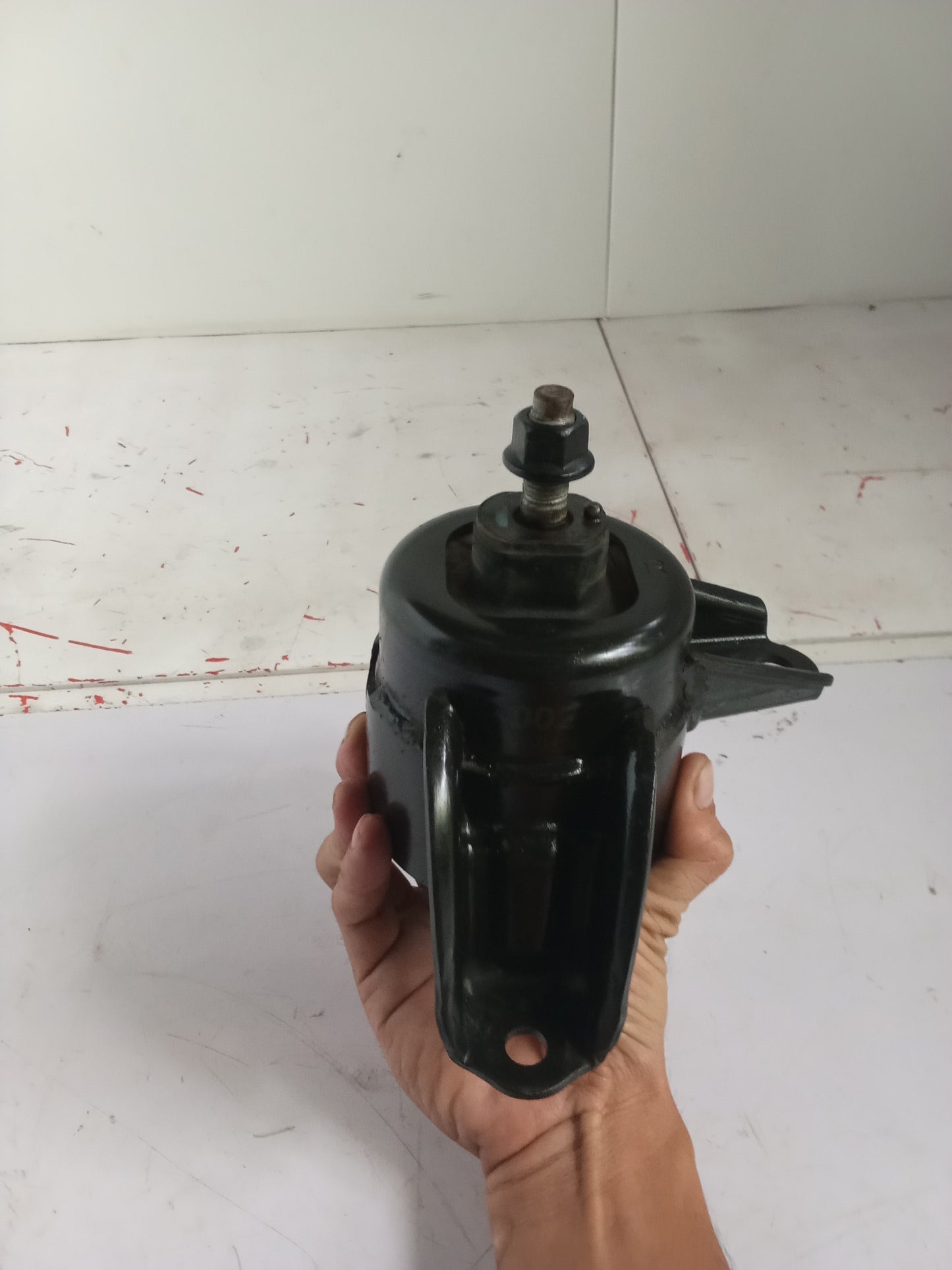 DS | Engine support | Hyundai Accent