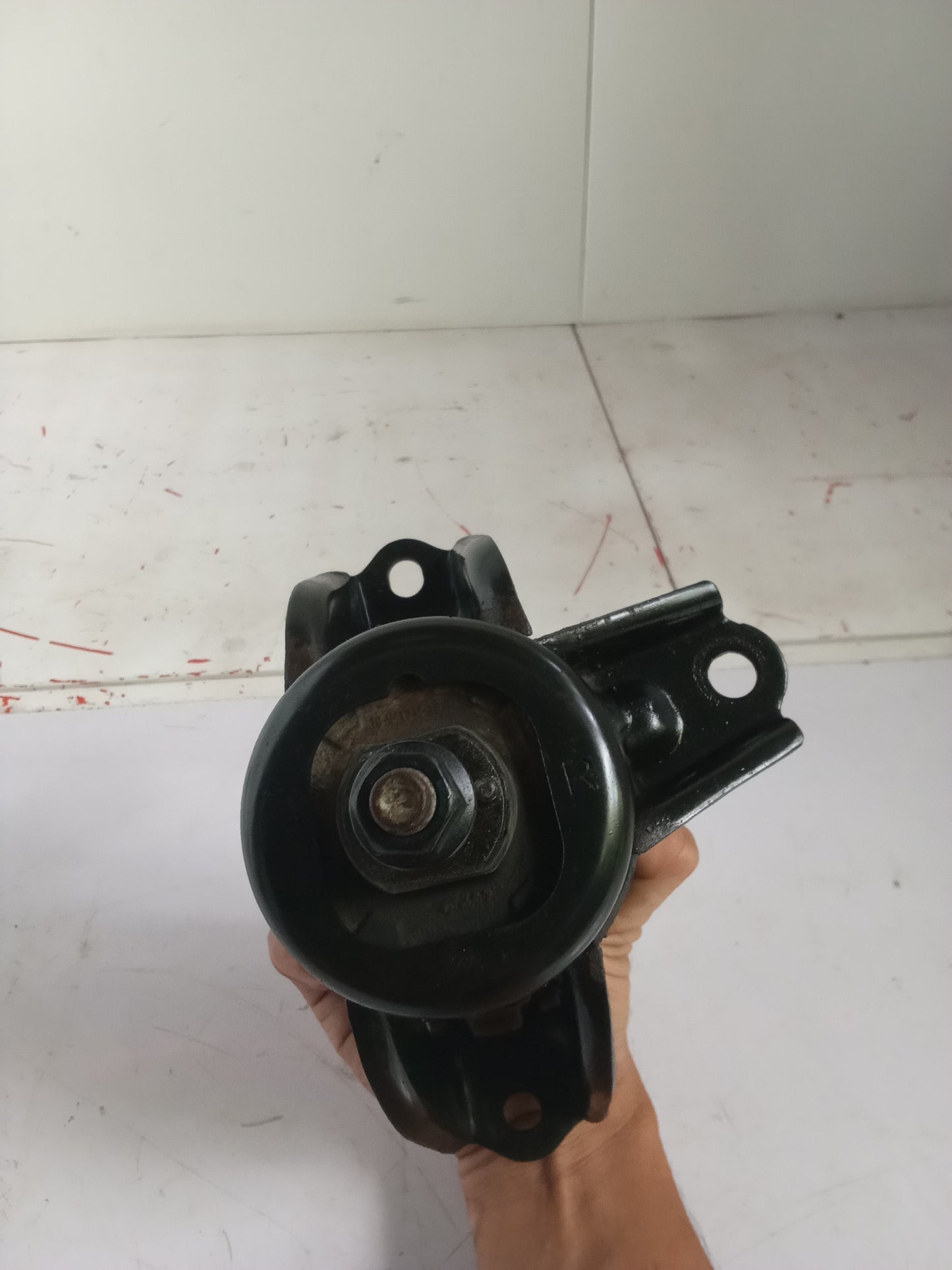 DS | Engine support | Hyundai Accent