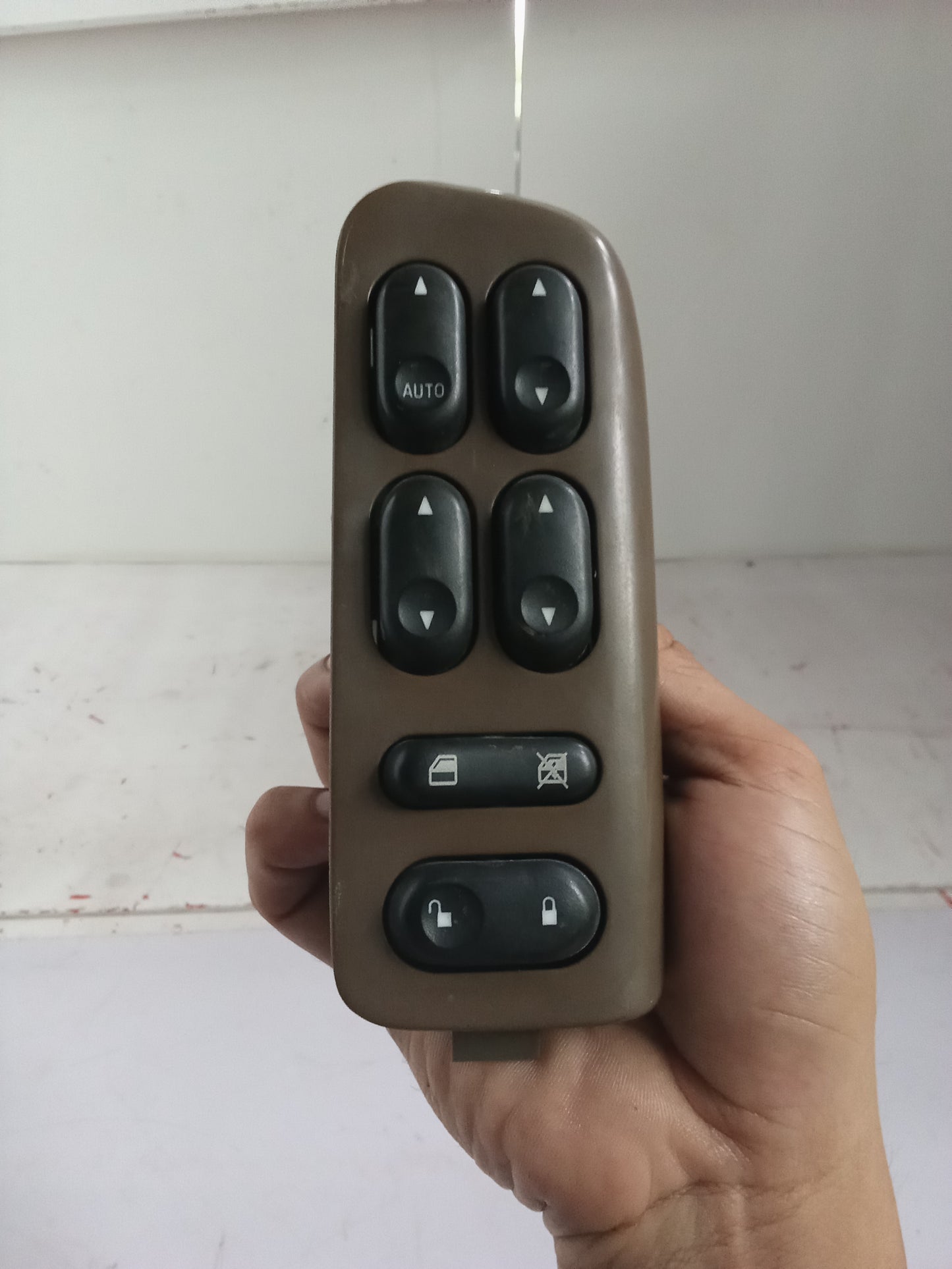 Main Switch | Ford Escape 2.3