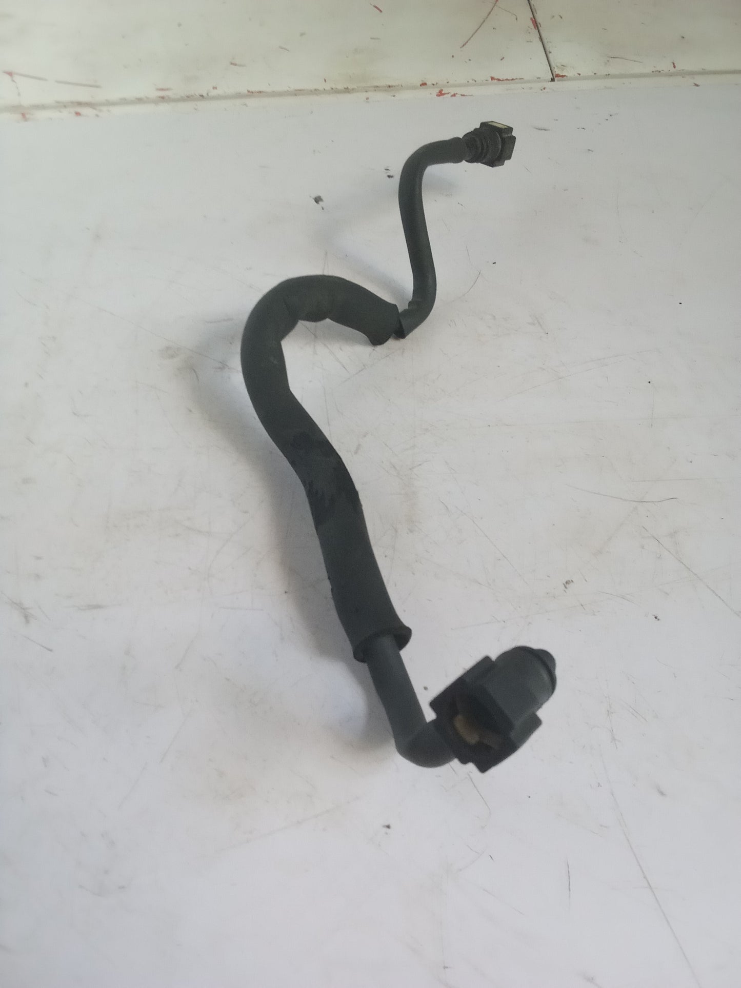 Fuel line host | Hyundai Tucson Crdi