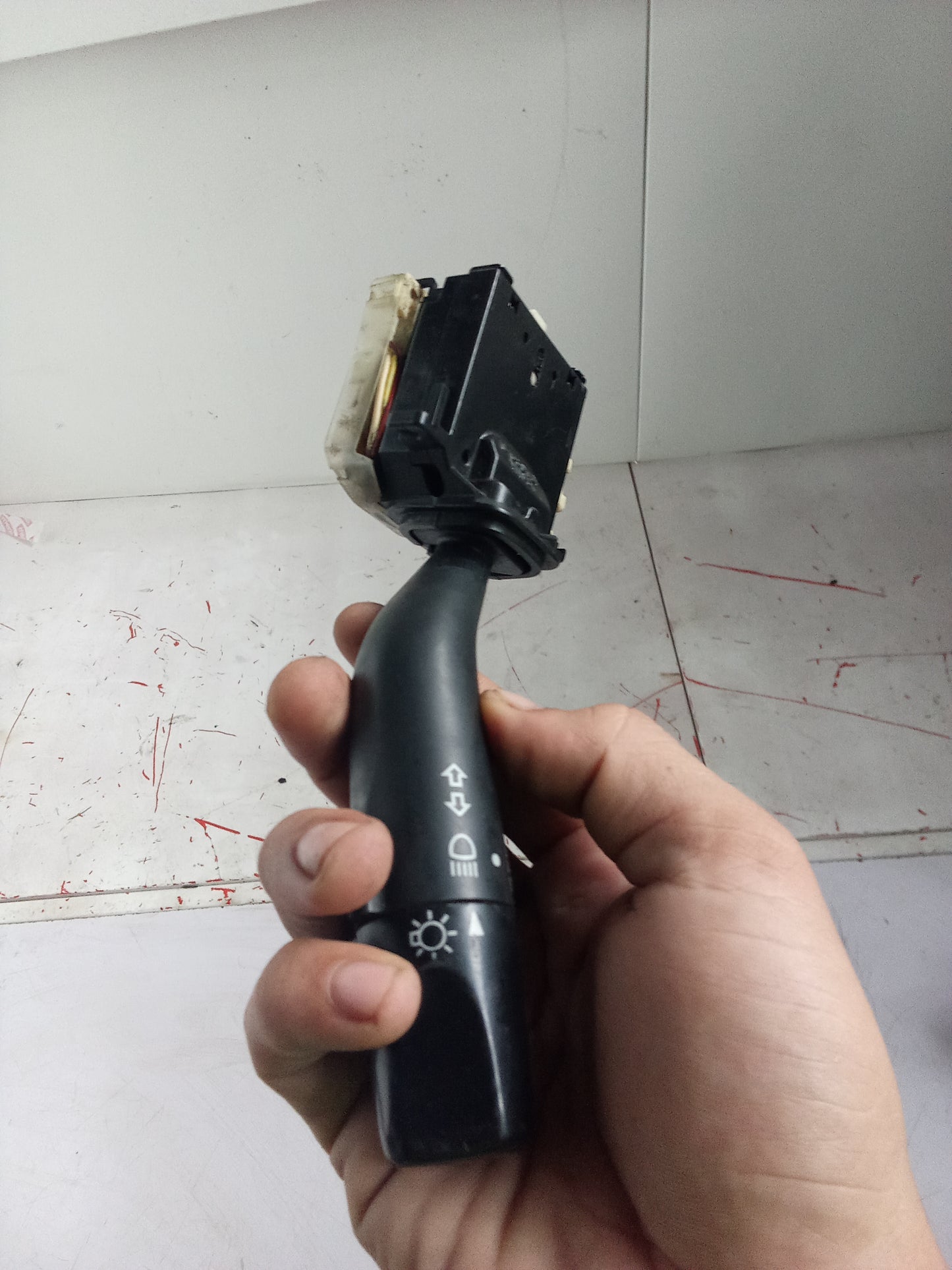Wiper Switch | Mazda Tribute 2.3