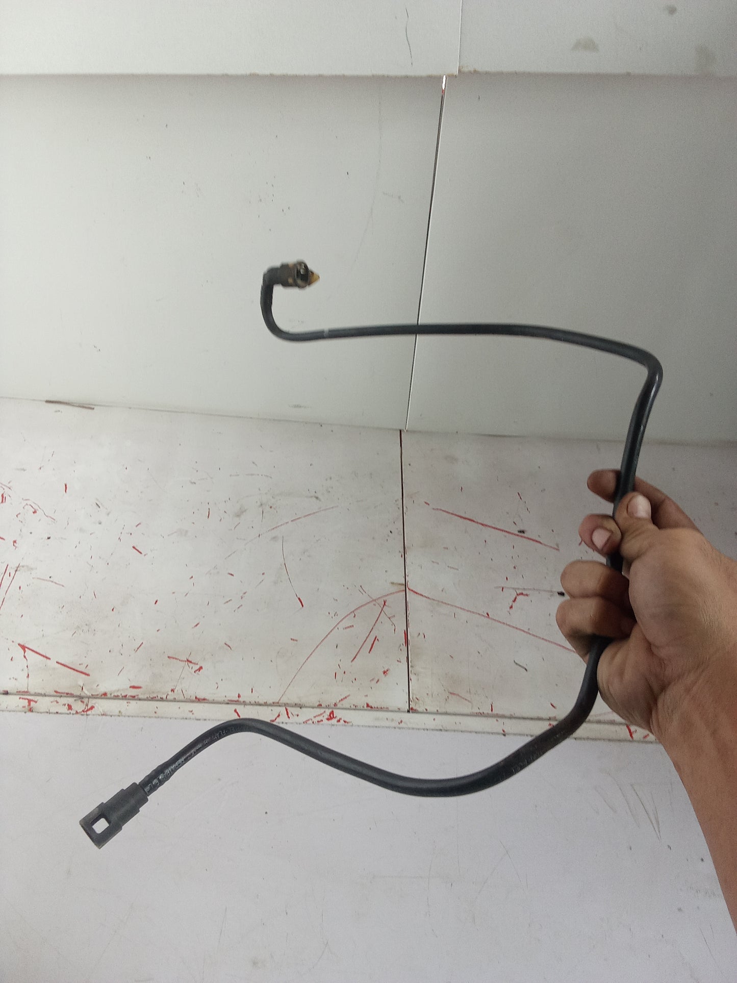 Fuel line Hose | Mazda Tribute 2.3