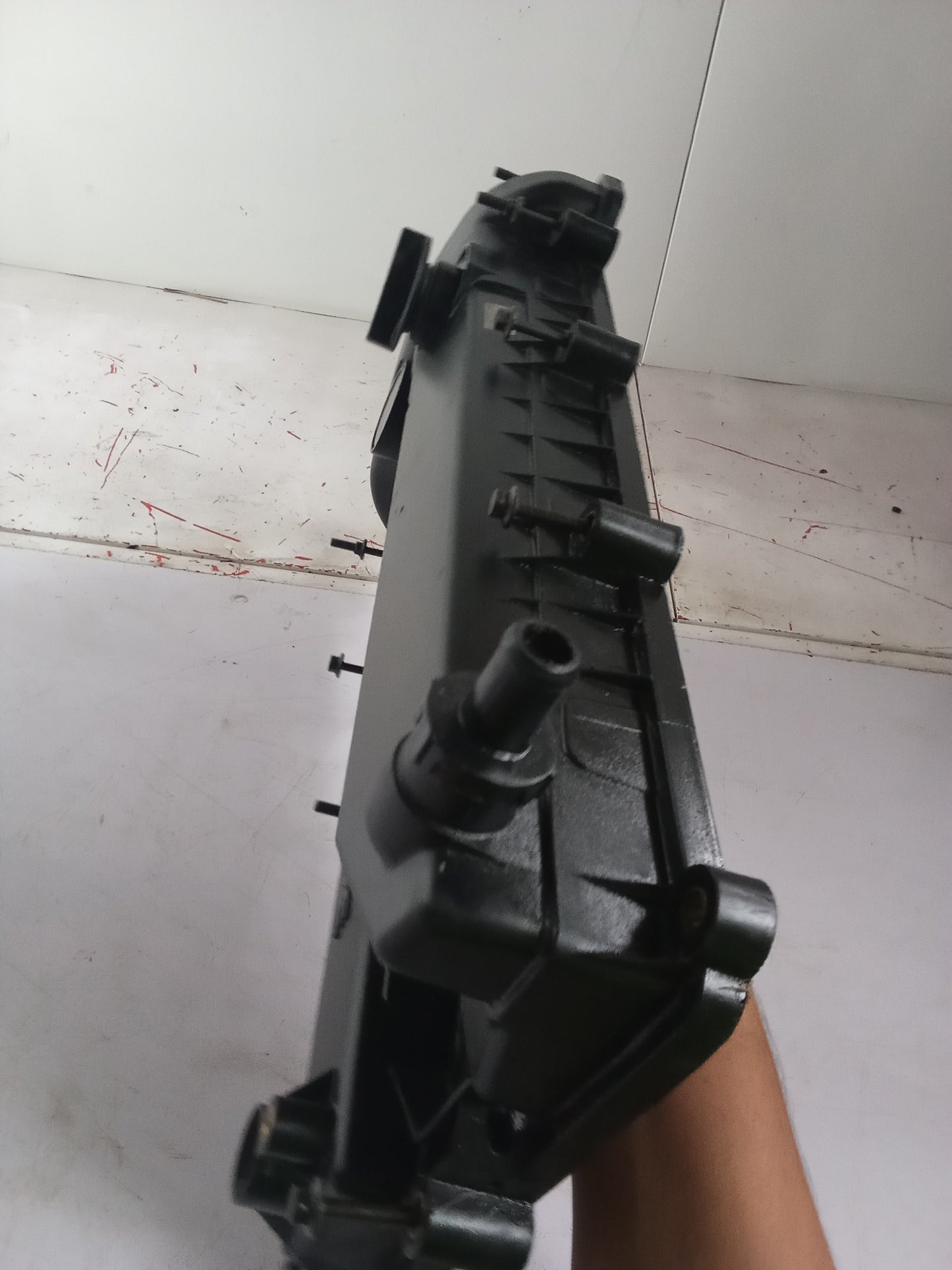 Valve Cover | Mazda Tribute 2.3