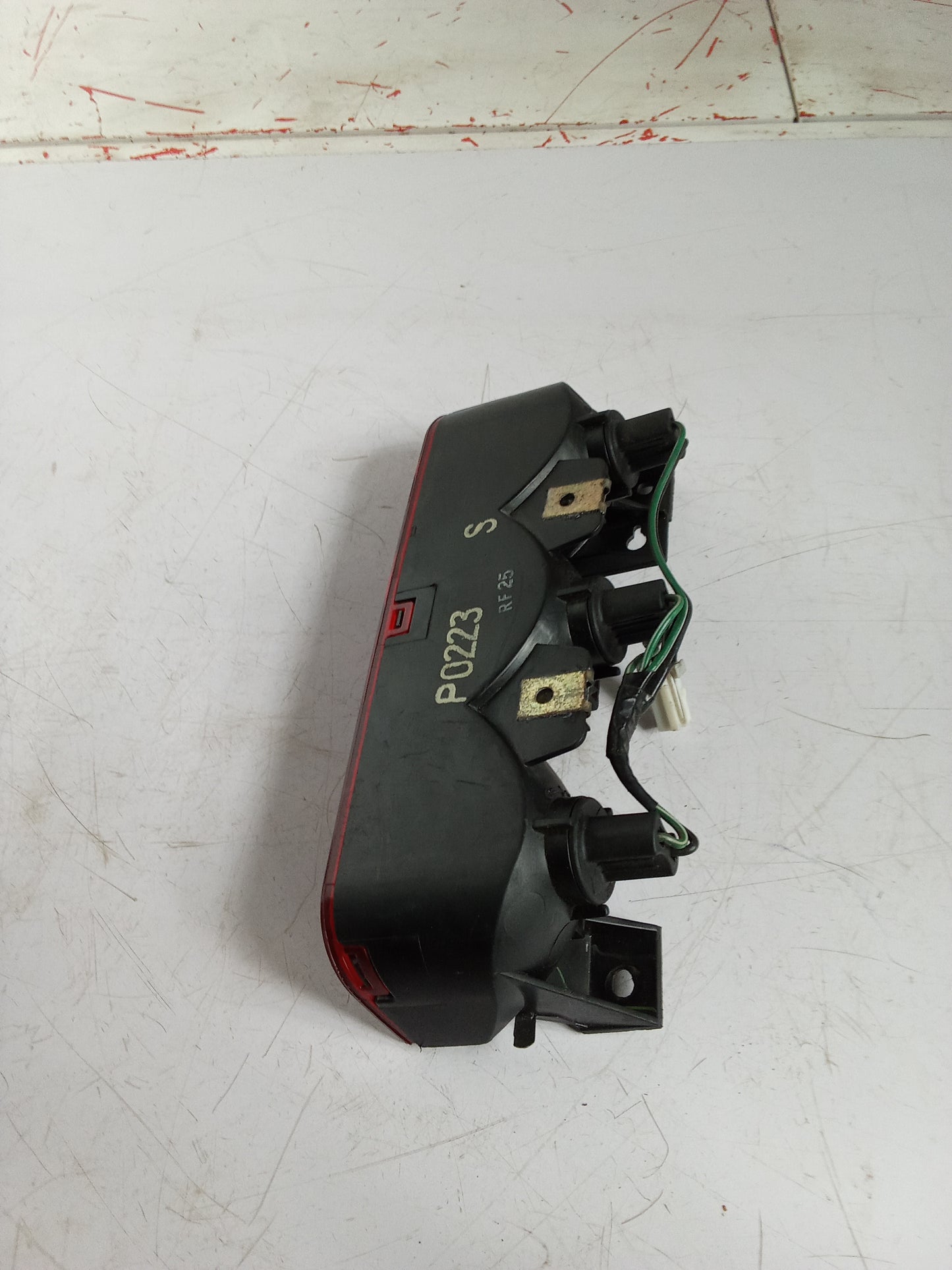 Third Brake Light | Mitsubishi Pajero