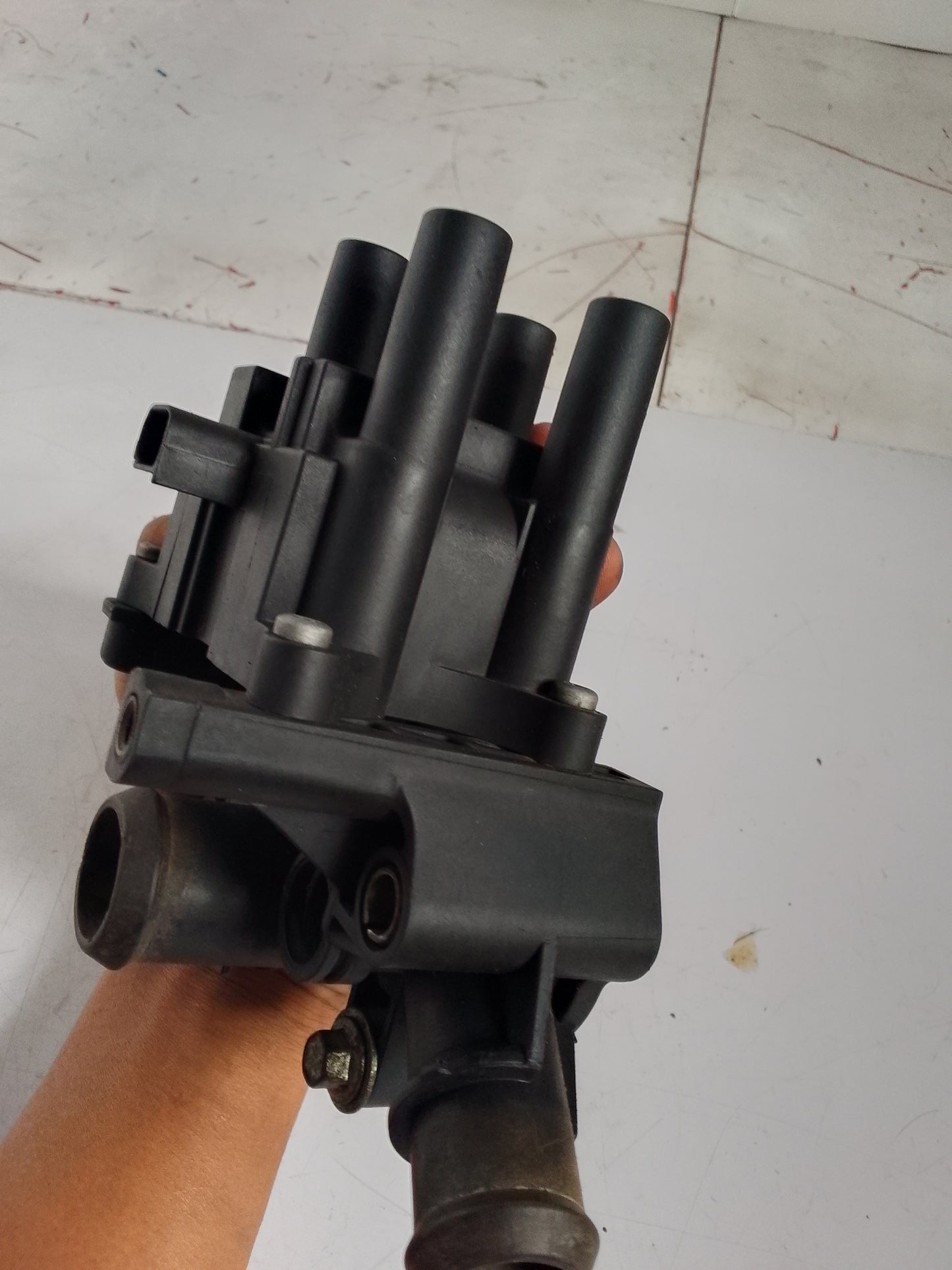 Thermostat Housing|ecosport