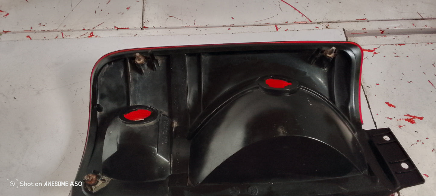 Tail light R/P/S|Expedition