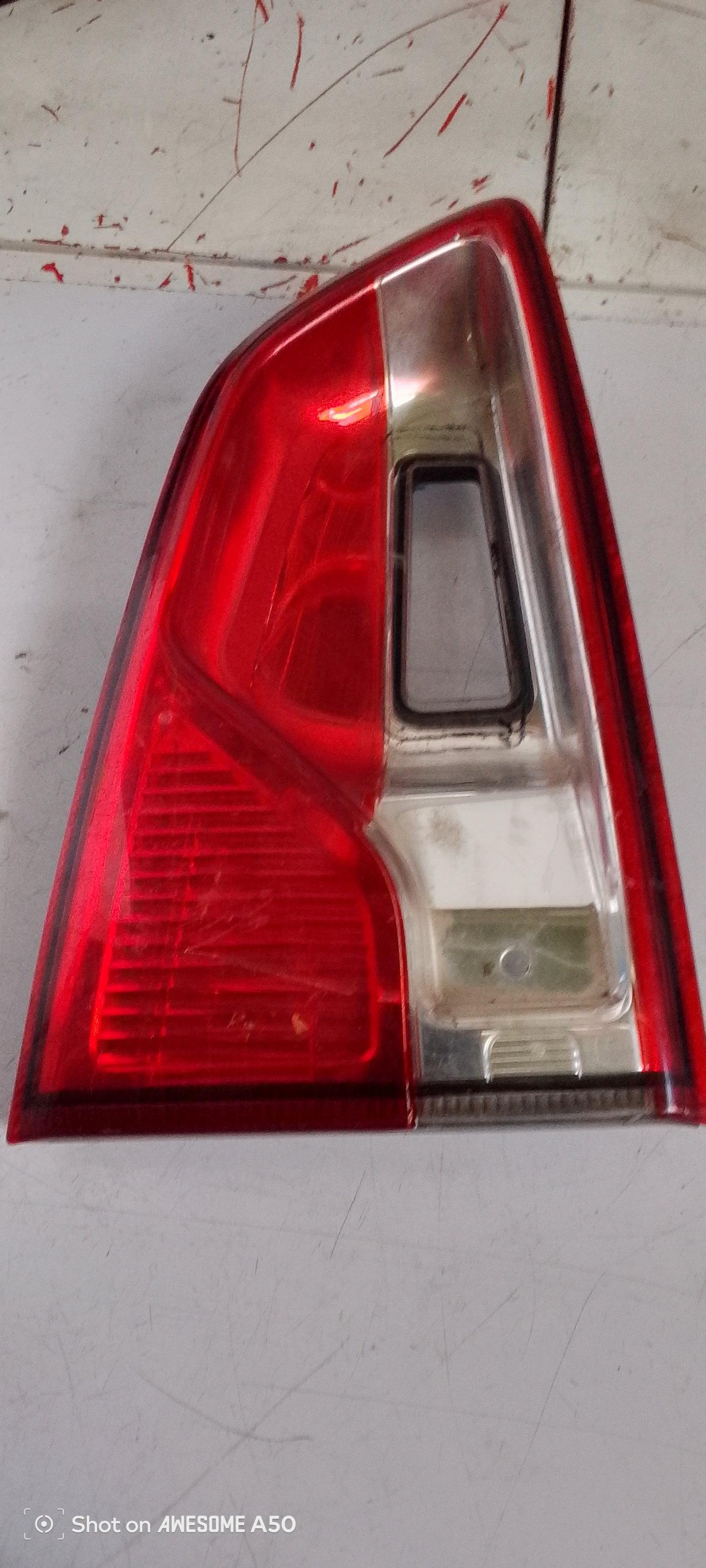 Tail Gate Garnish P/S | Ecosport