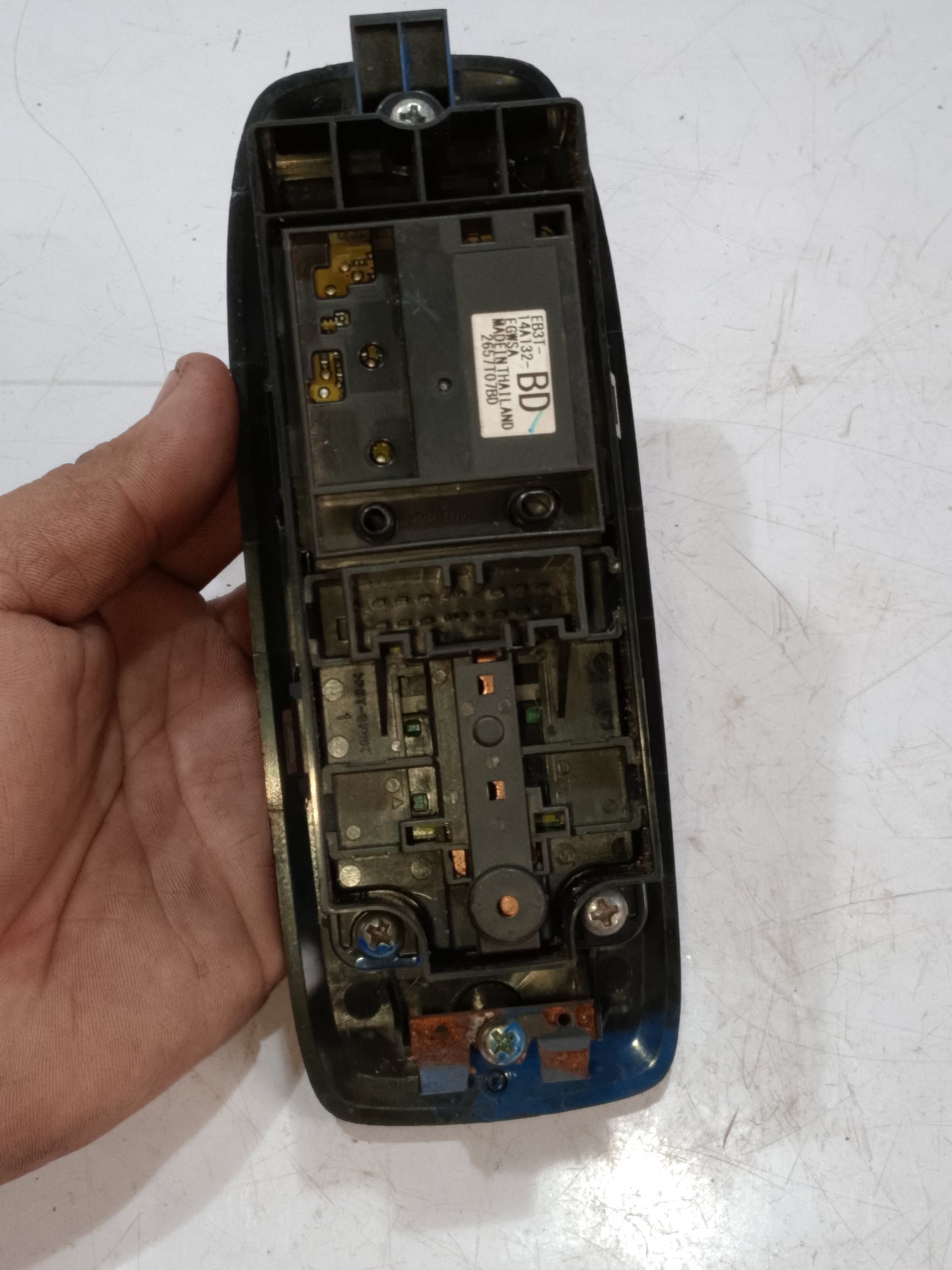 Main Switch | Ford Everest Titanium 2017