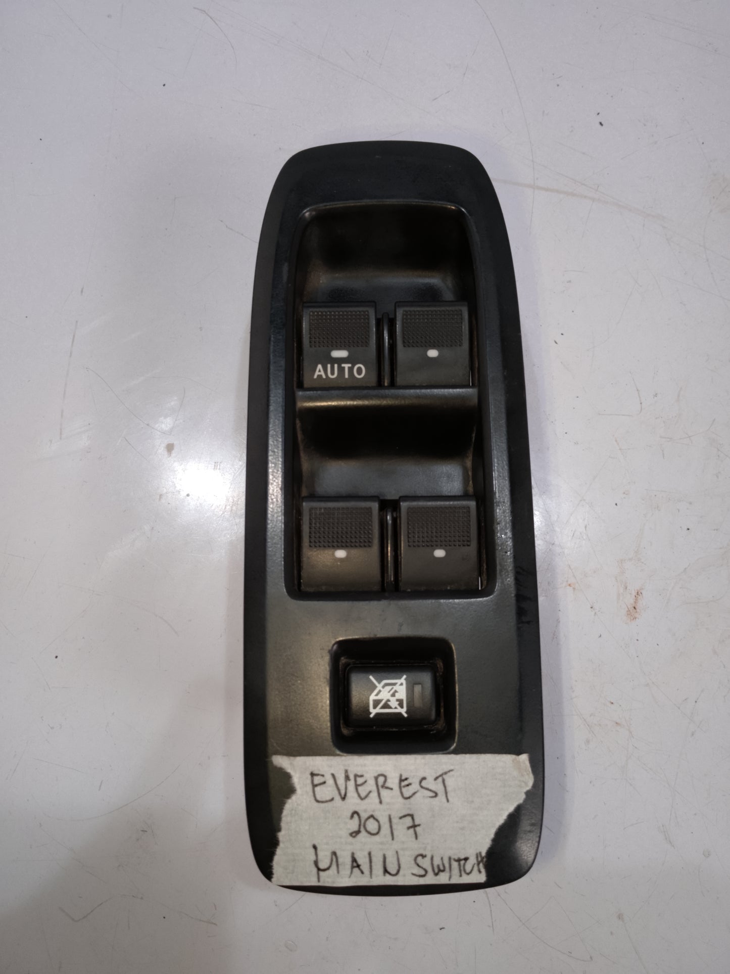 Main Switch | Ford Everest Titanium 2017