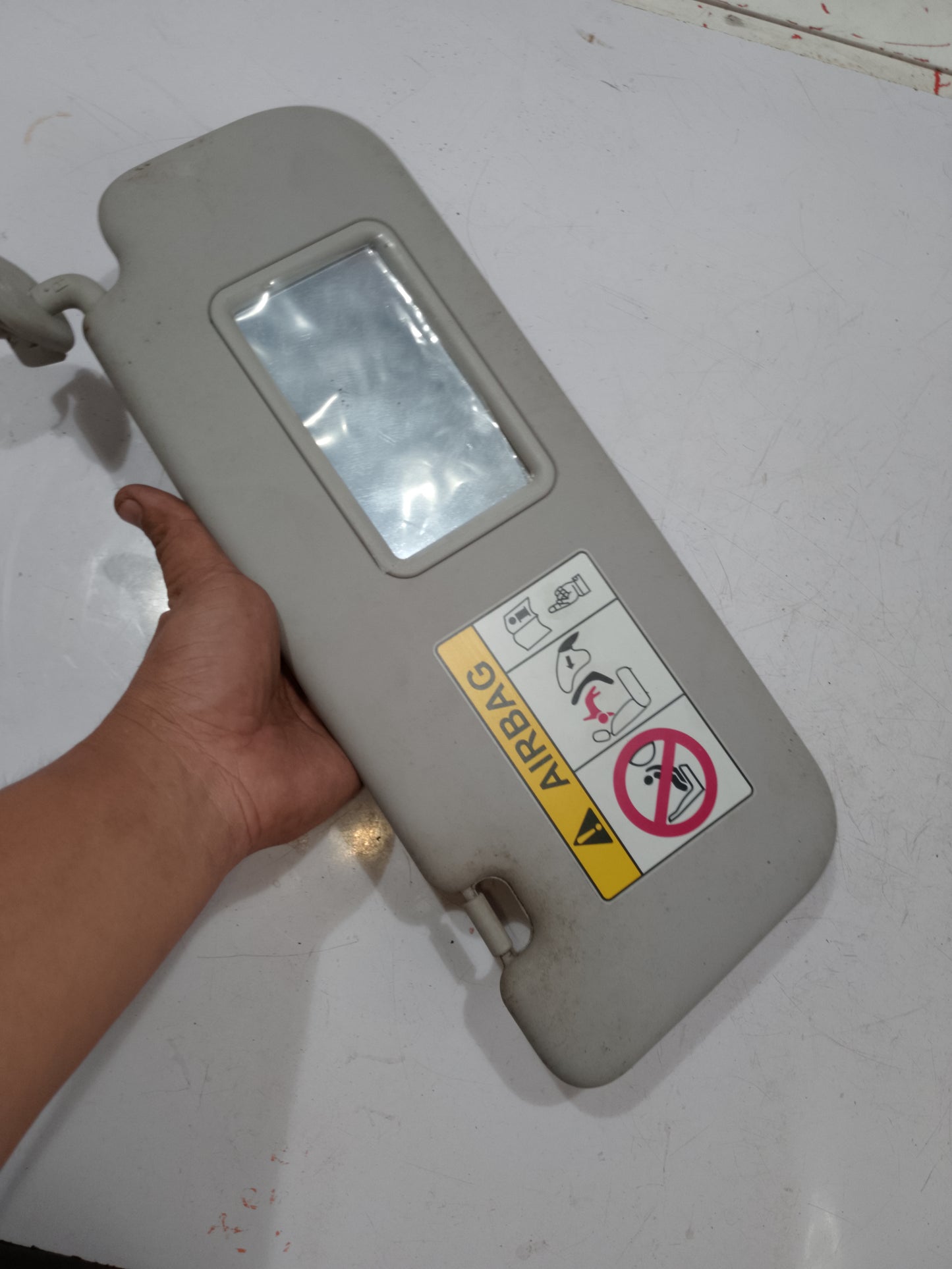 Sun Visor | Passenger Side | Hyundai Reina