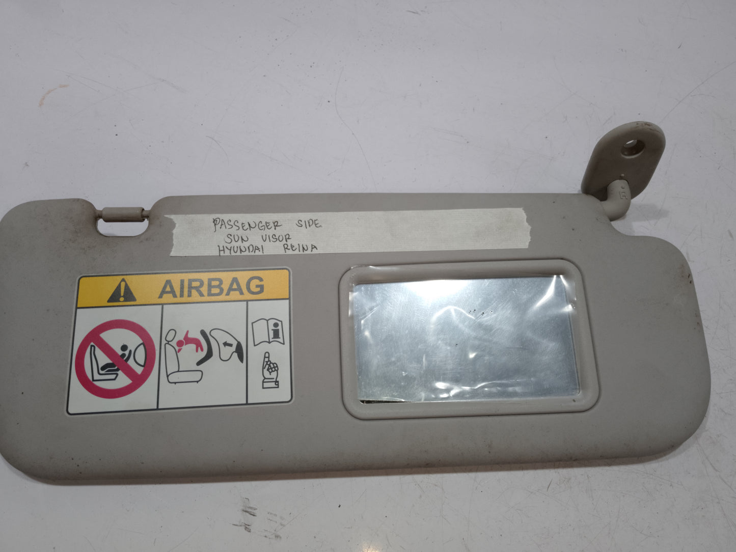 Sun Visor | Passenger Side | Hyundai Reina