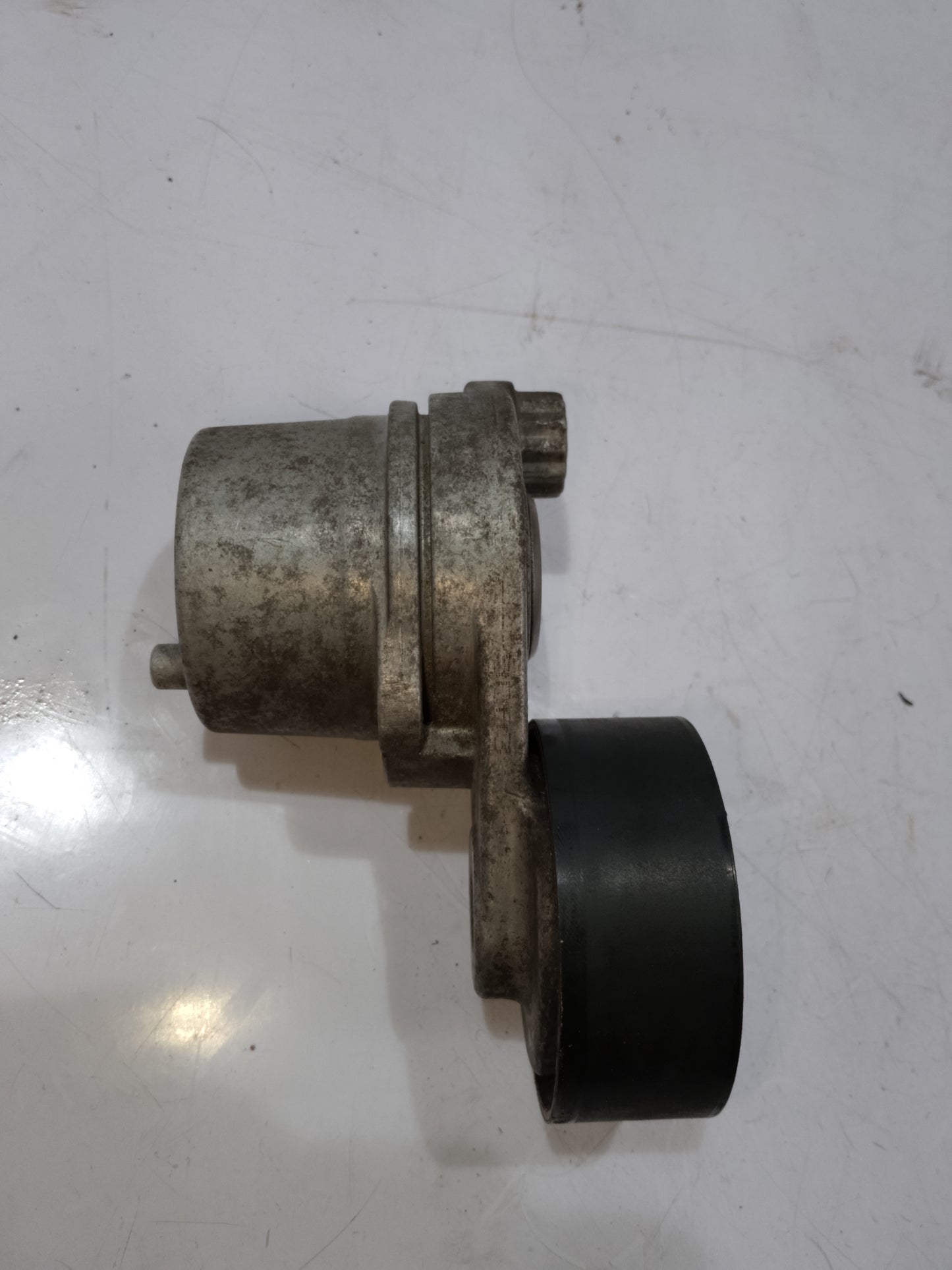 Belt Tensioner | Chevrolet Spin