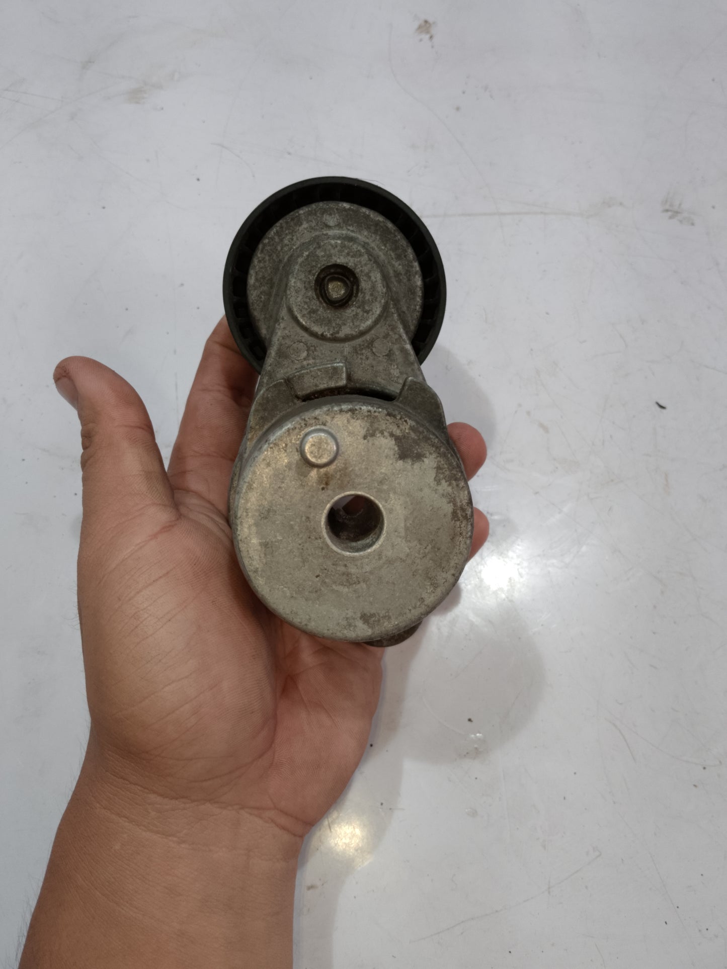 Belt Tensioner | Chevrolet Spin