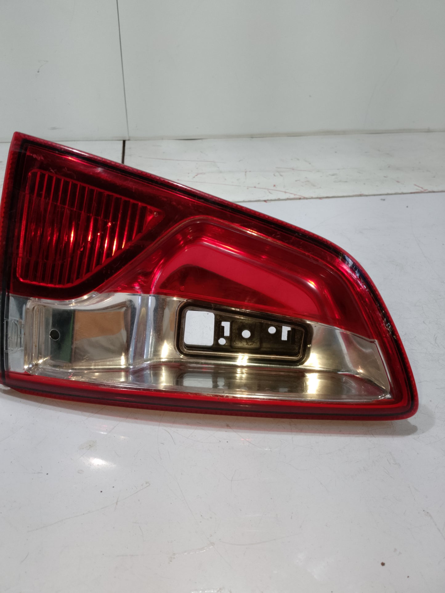 Garnish | Ford Ecosport